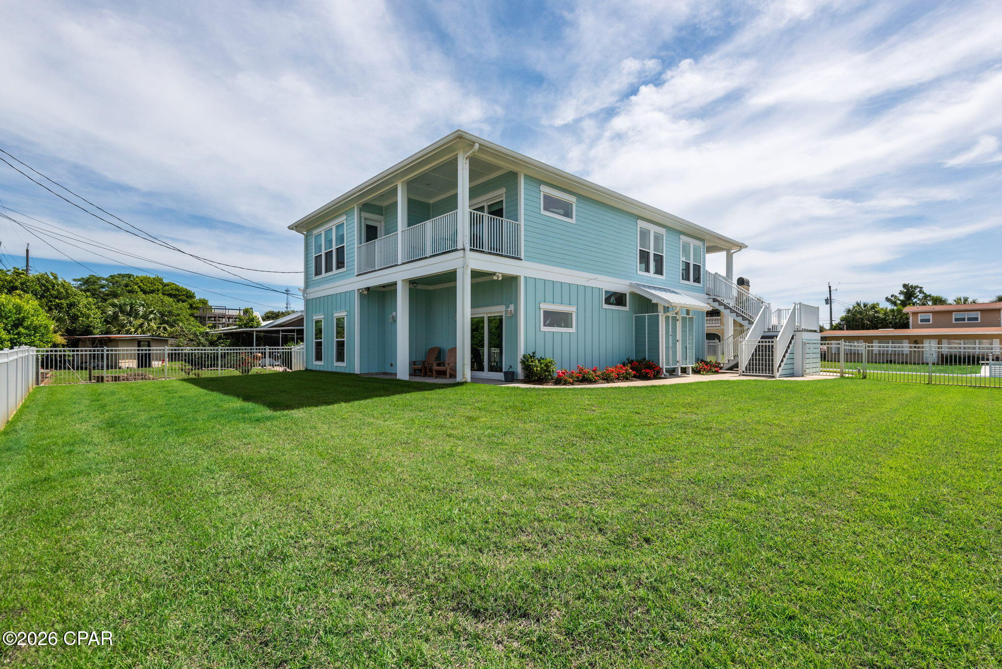 Santa Monica Beach - Residential