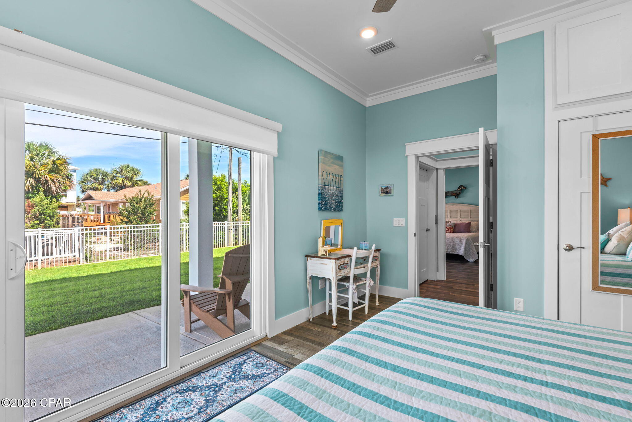 Santa Monica Beach - Residential