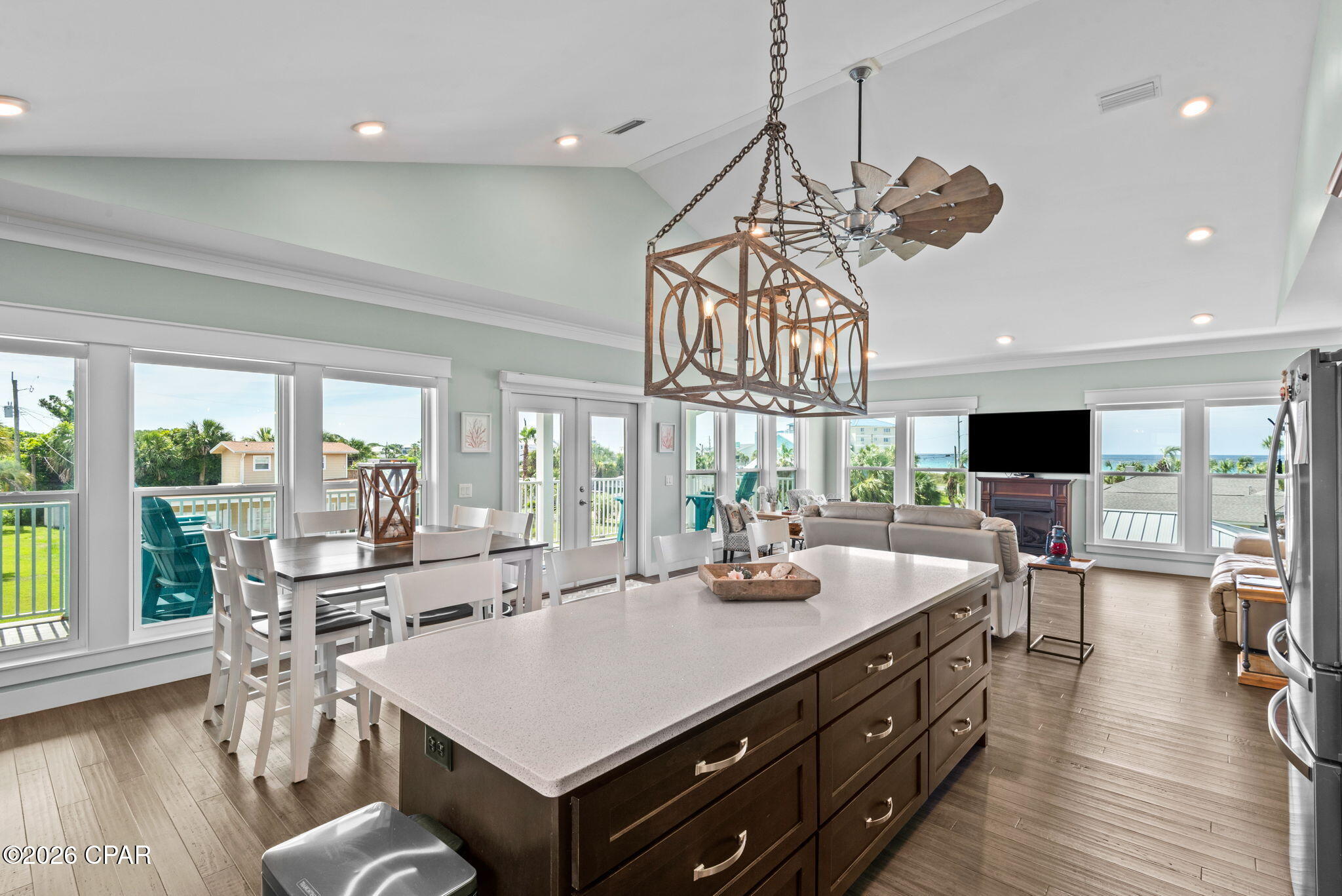 Santa Monica Beach - Residential