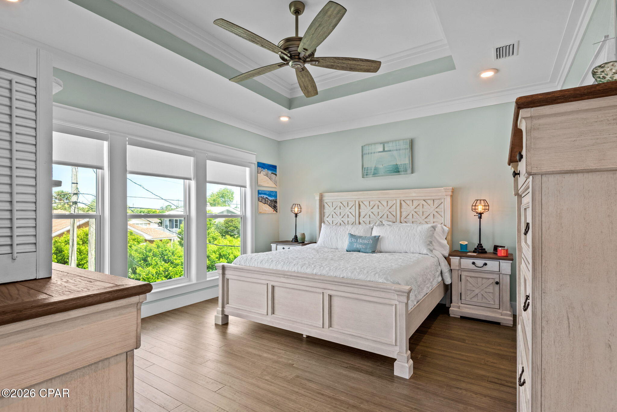 Santa Monica Beach - Residential