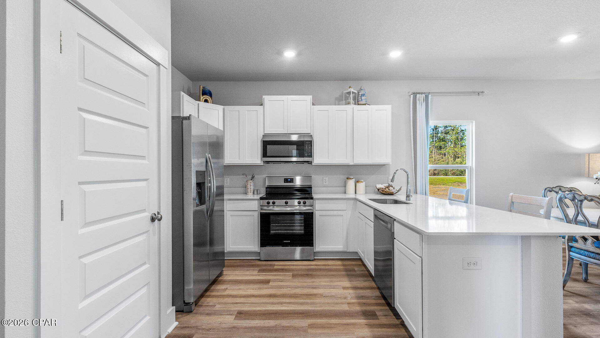 Colonial Landing - Residential