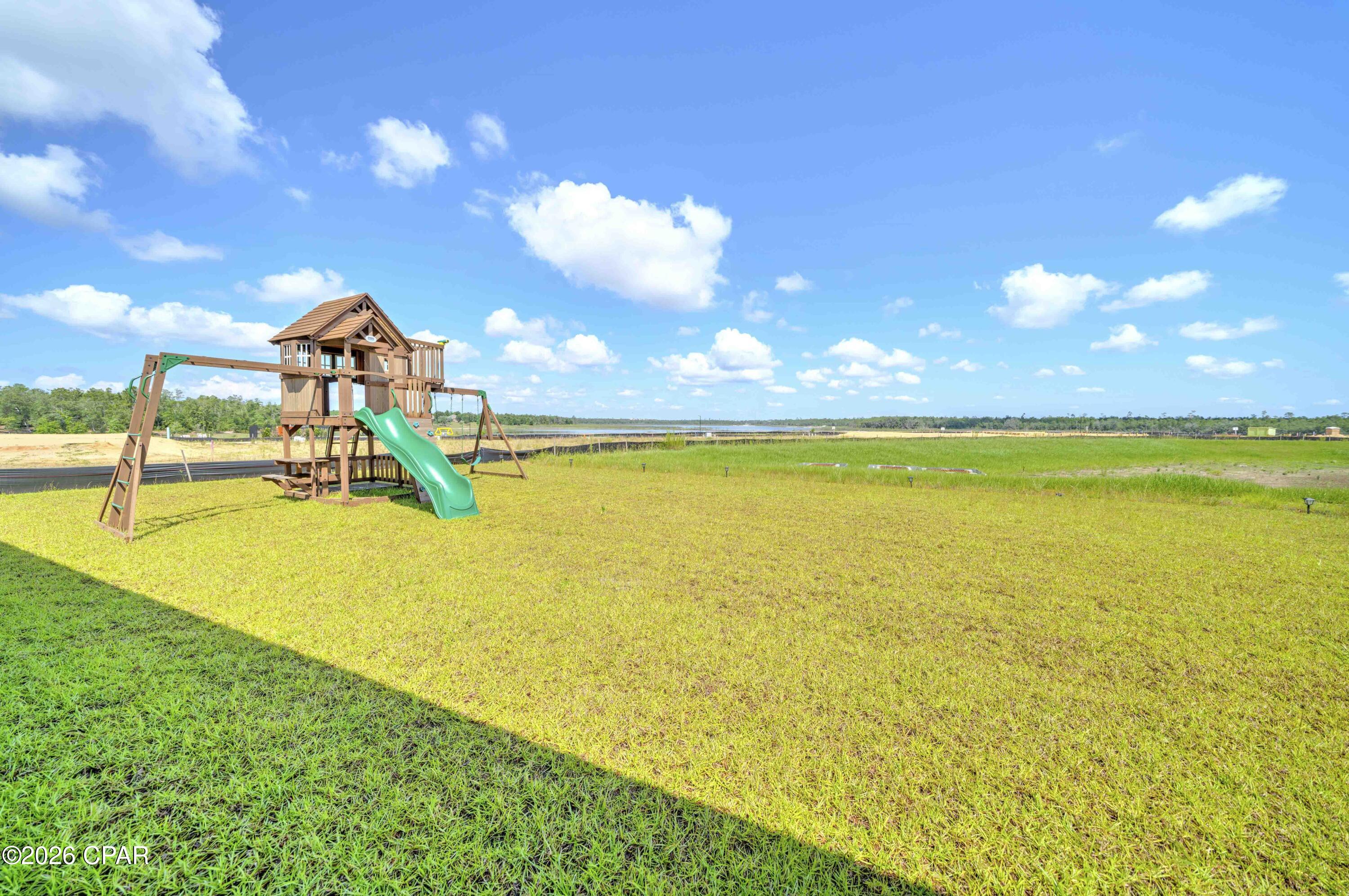 Lake Merial - Residential