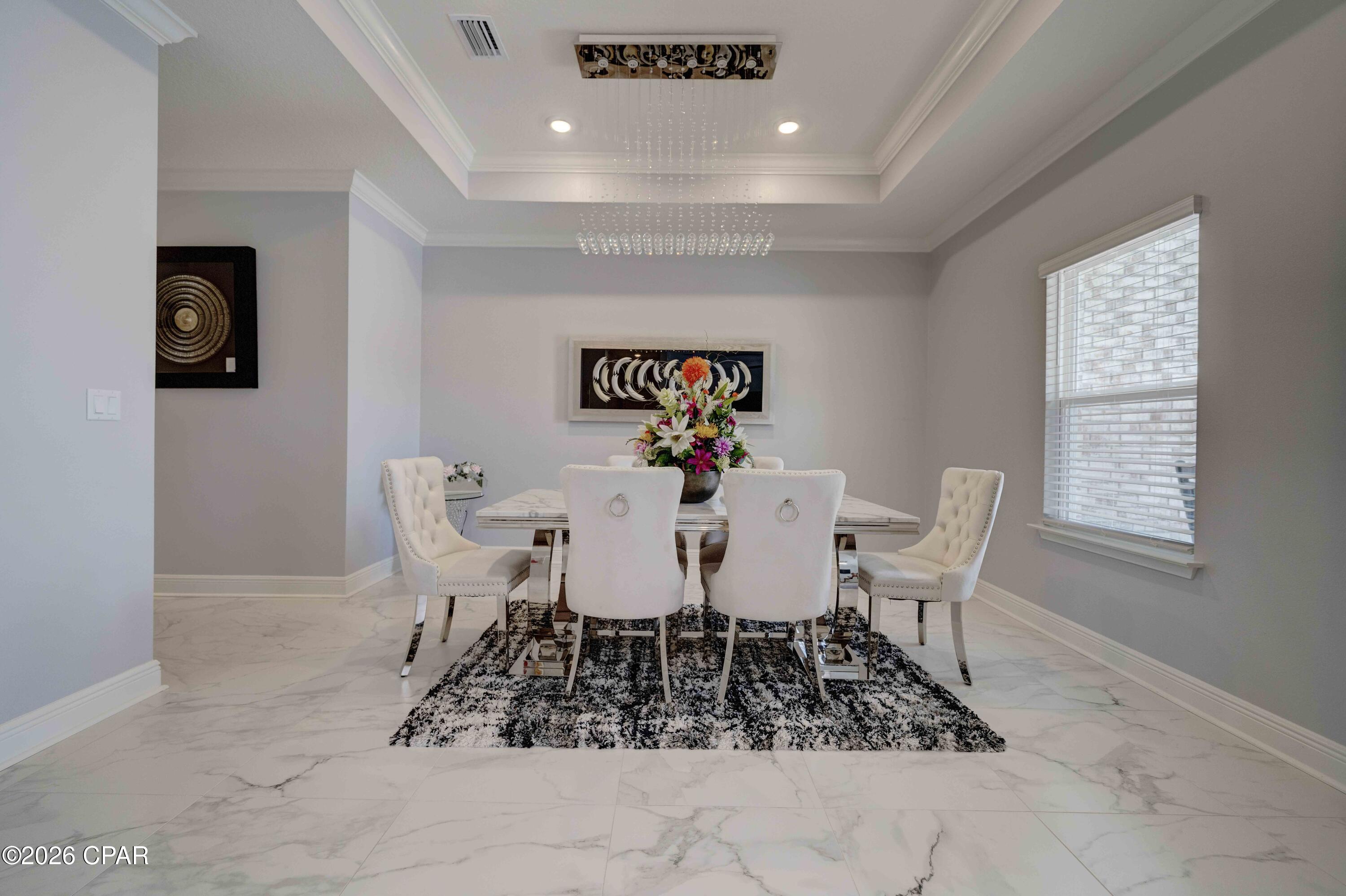 Lake Merial - Residential