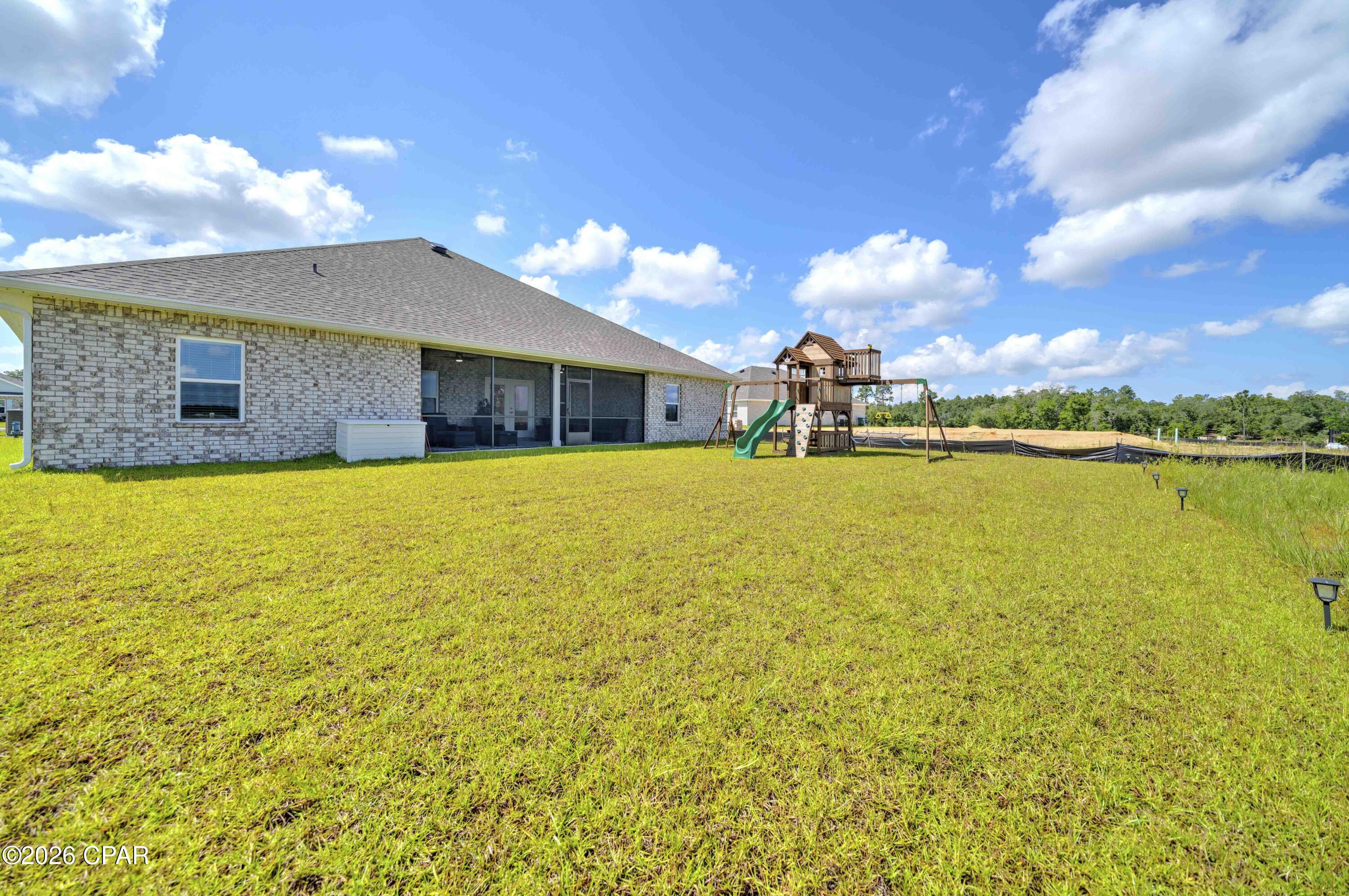 Lake Merial - Residential