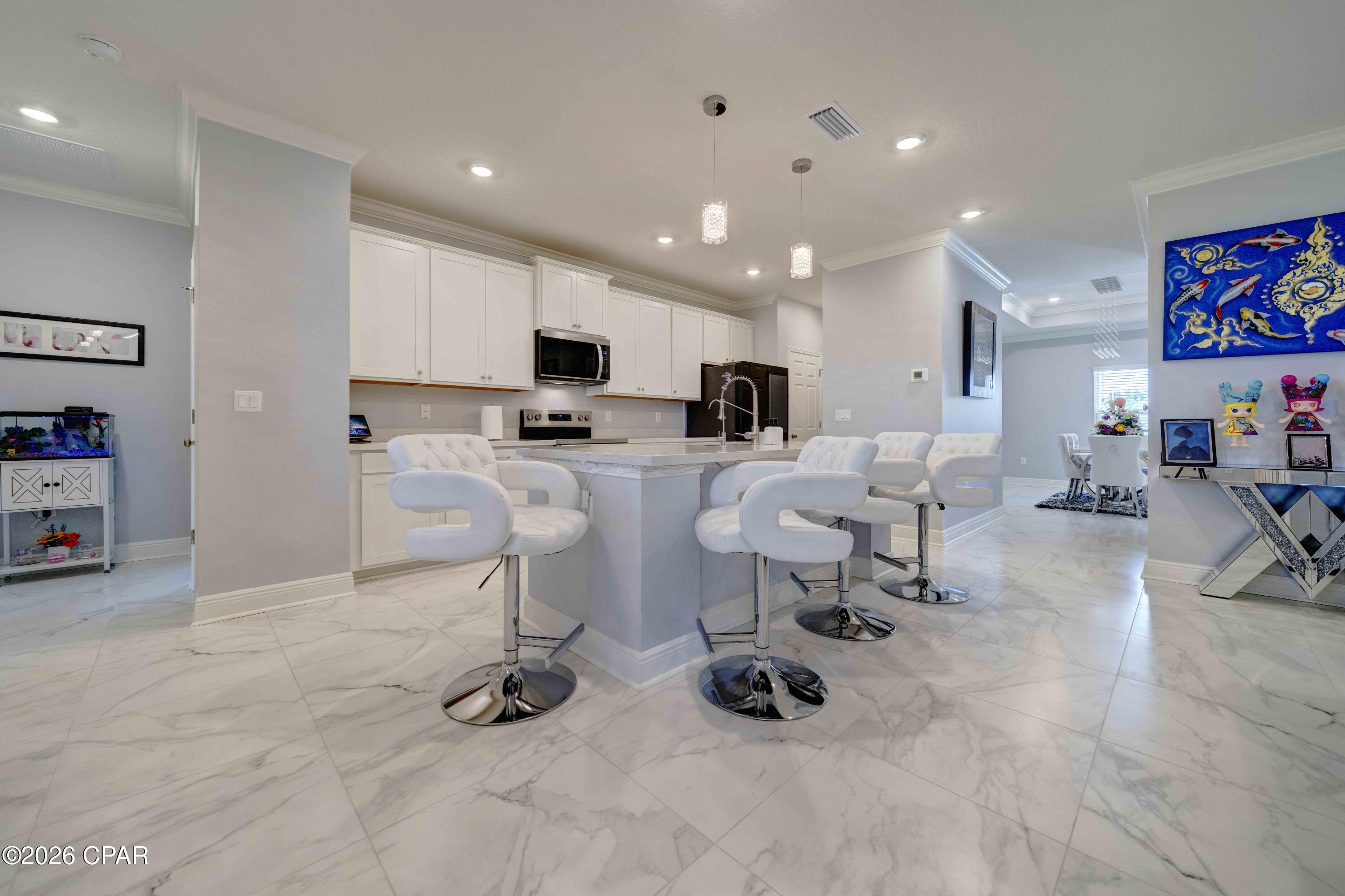 Lake Merial - Residential
