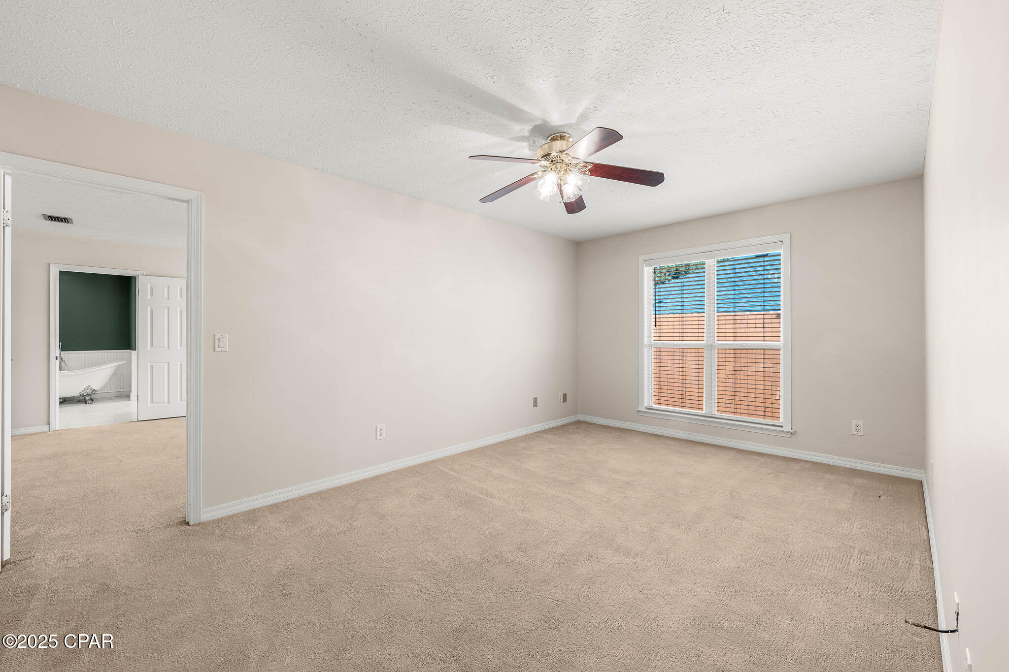 Colony Club Hrbr Ph 3 - Residential