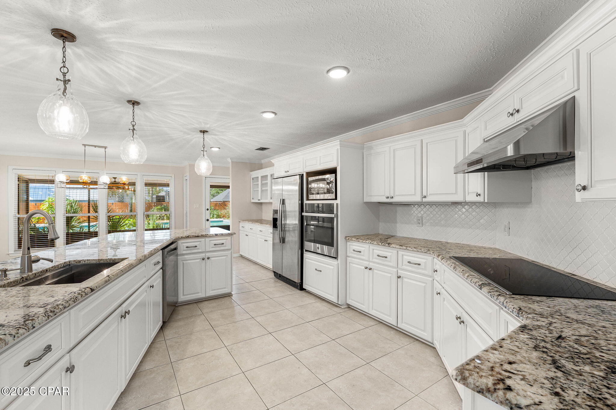 Colony Club Hrbr Ph 3 - Residential