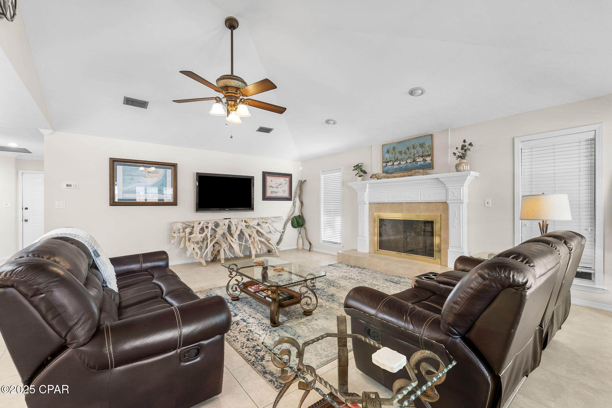 Colony Club Hrbr Ph 3 - Residential