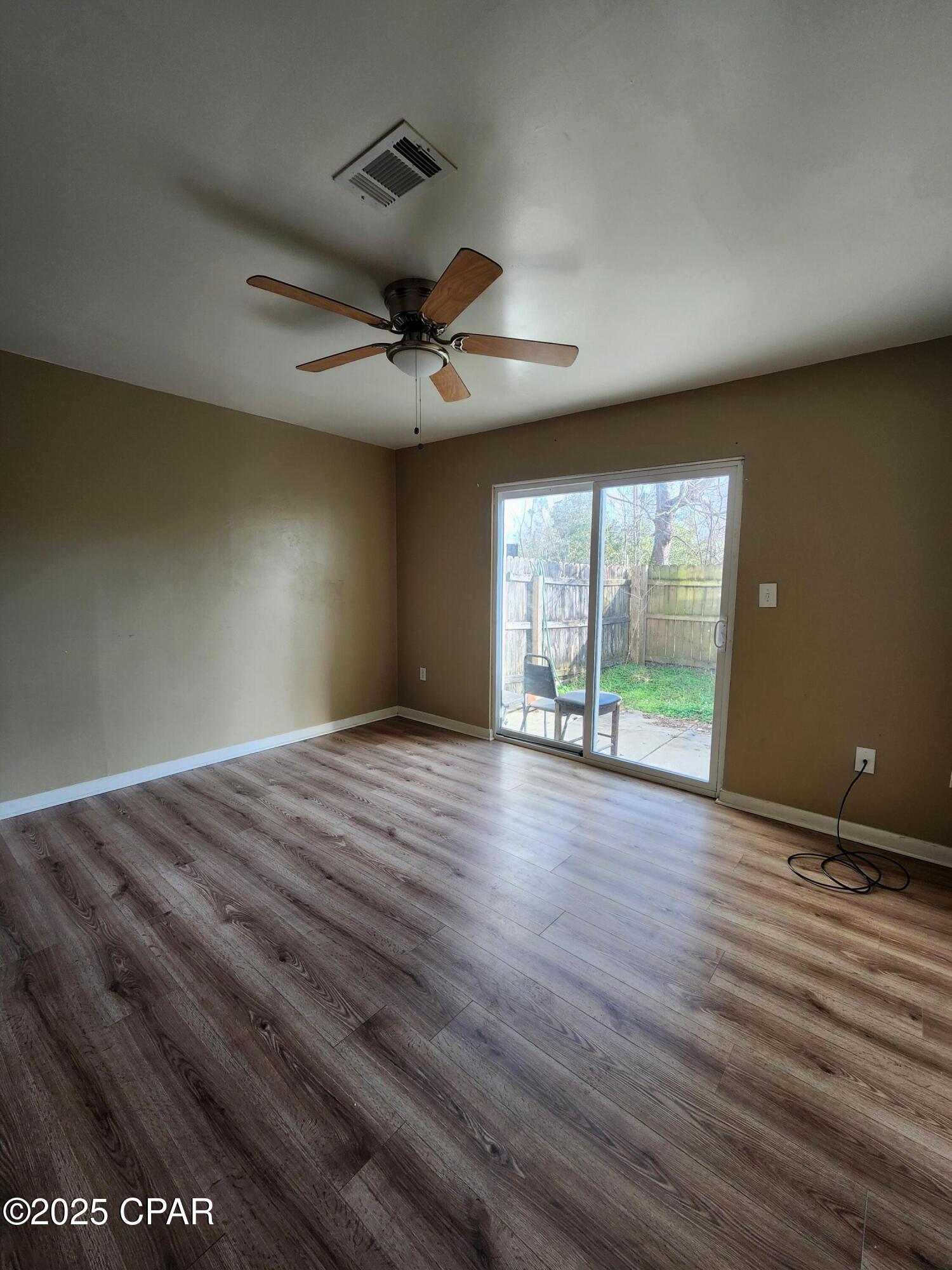[No Recorded Subdiv] - Residential Lease