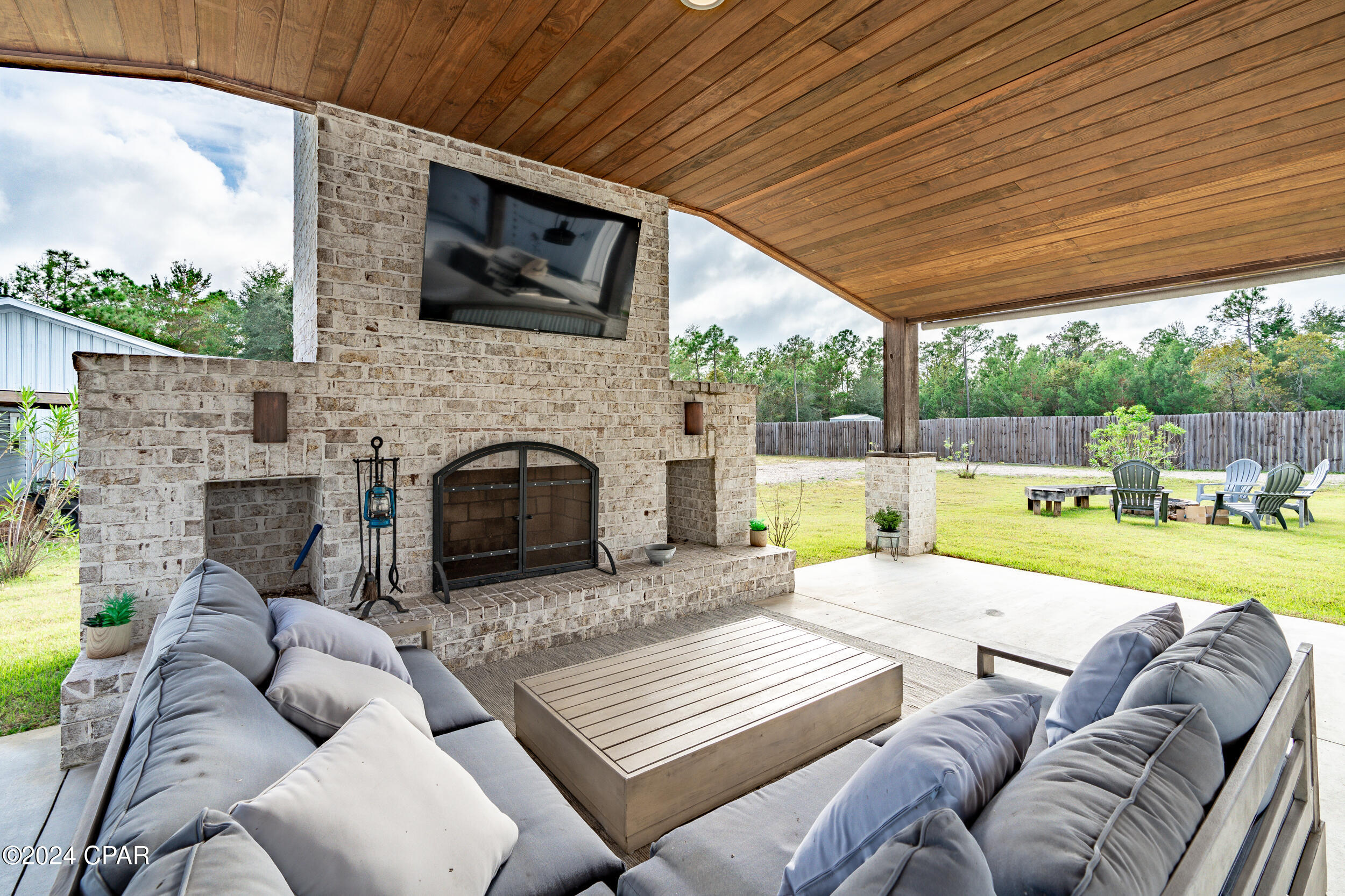 White Oaks - Residential