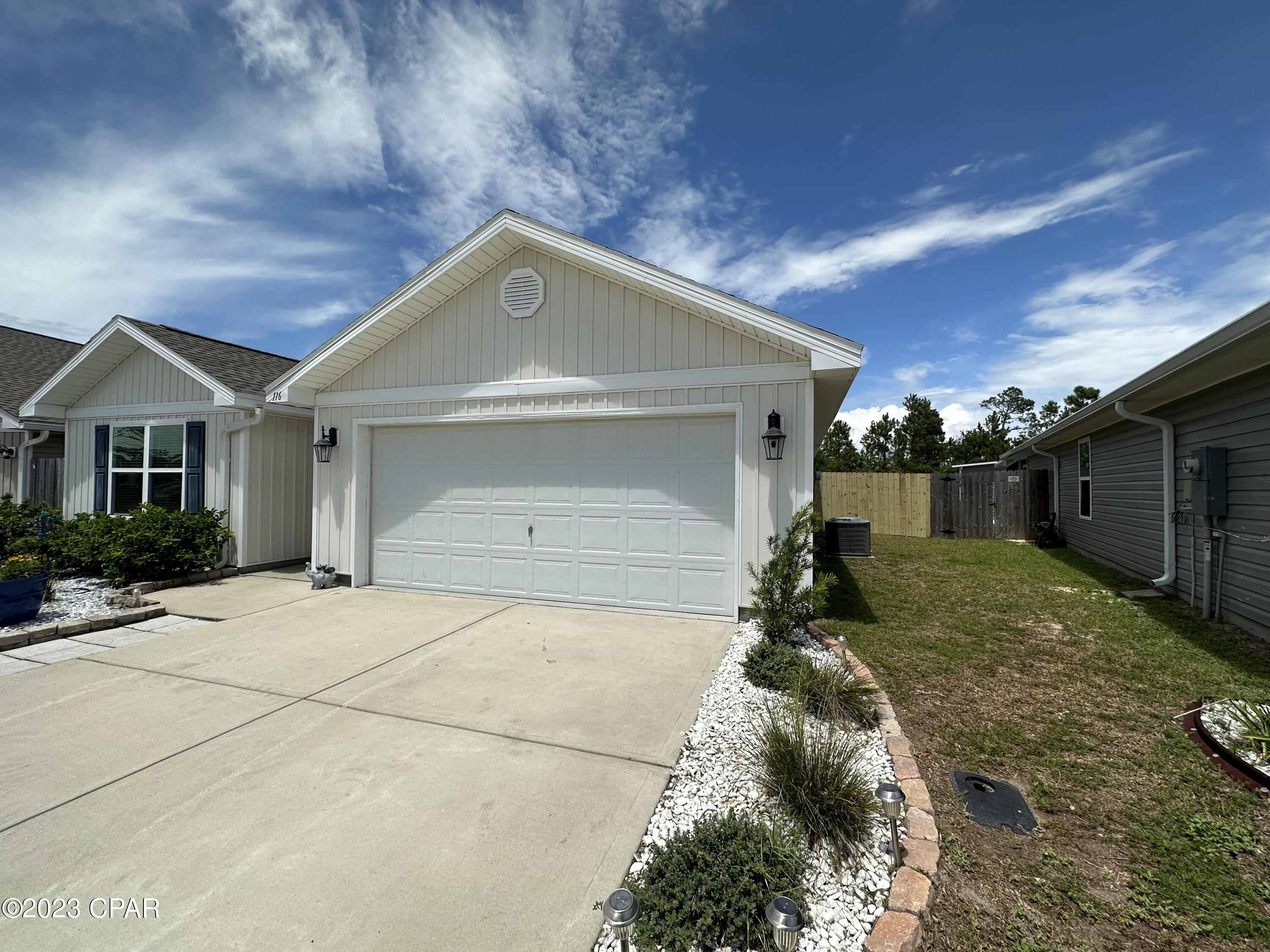Fanning Bayou - Residential