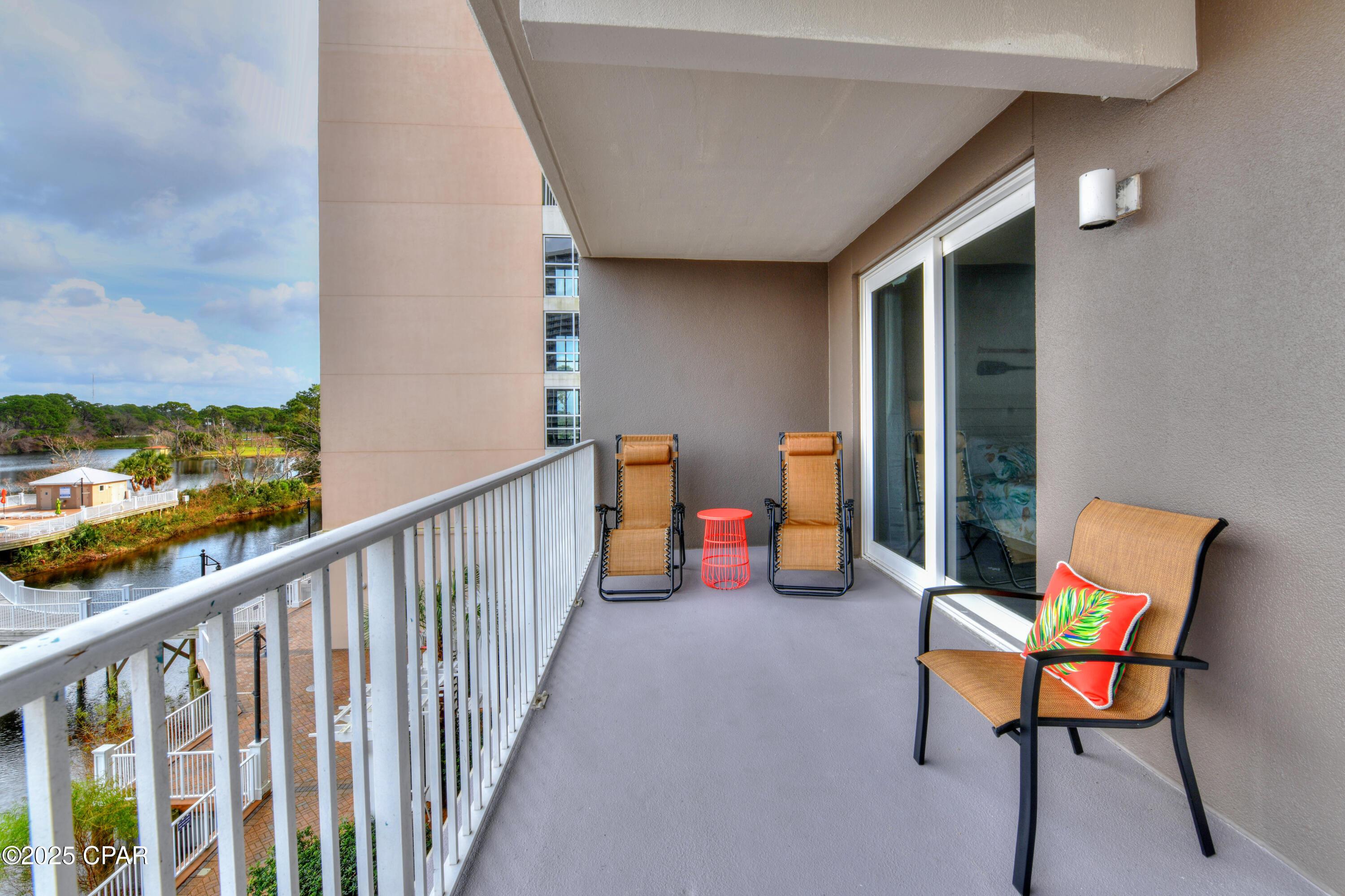 Laketown Wharf - Residential