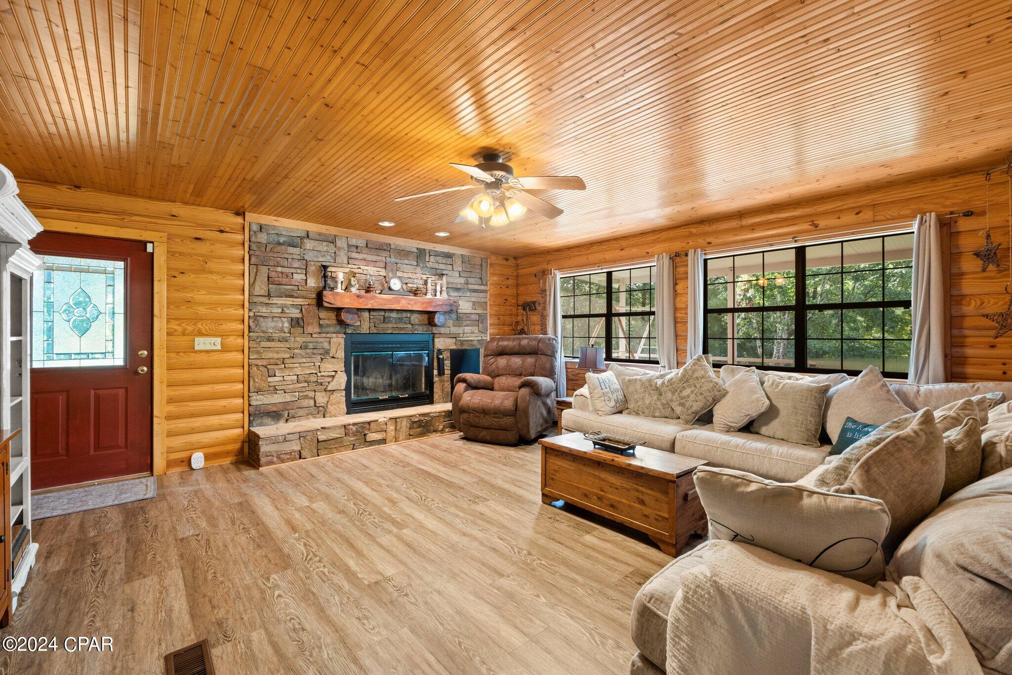 Bonifay - Residential