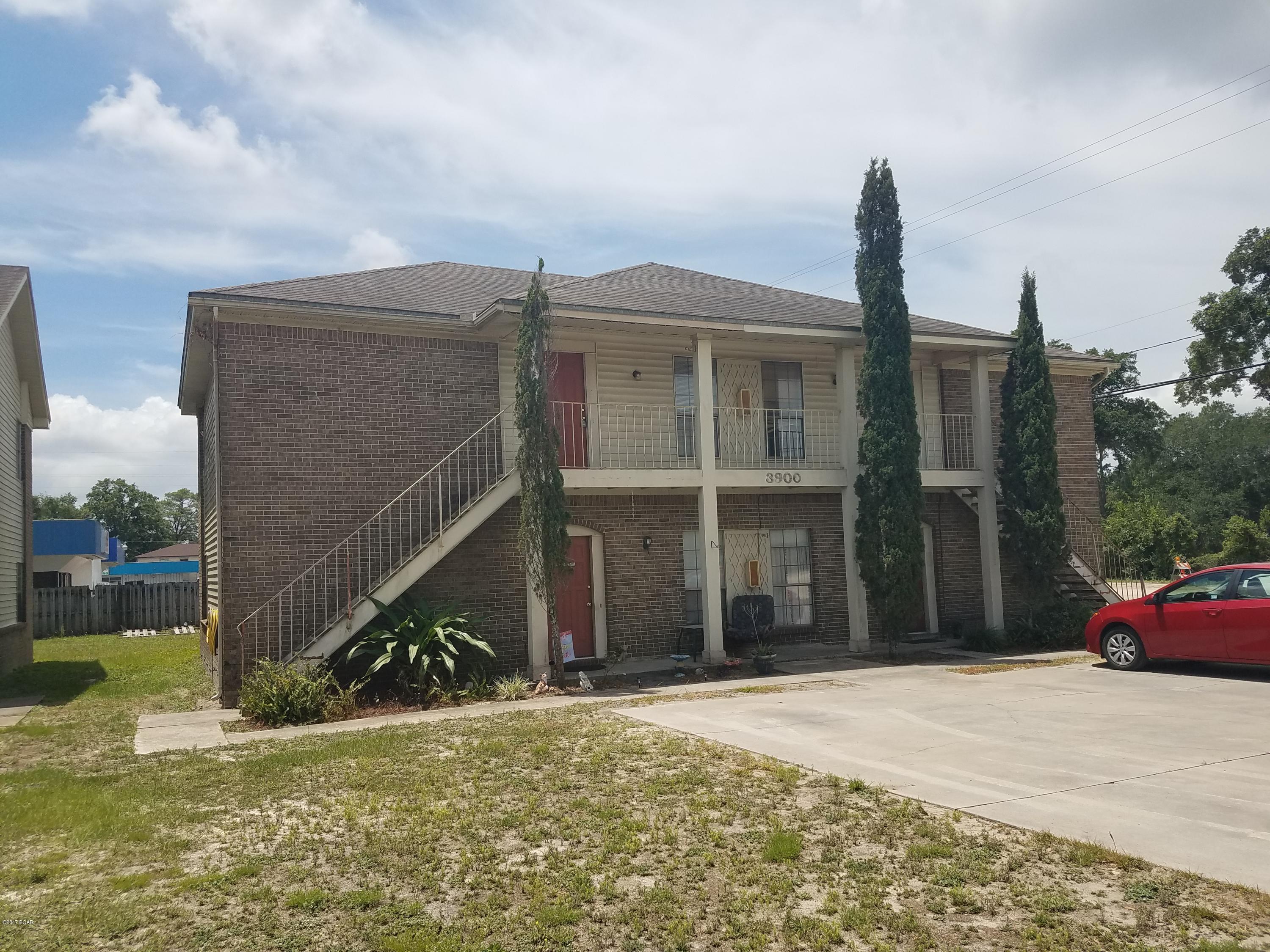 2 bedroom, 1 bath upstairs unit with washer and dryer hookups. Water, Sewage and Garbage included.