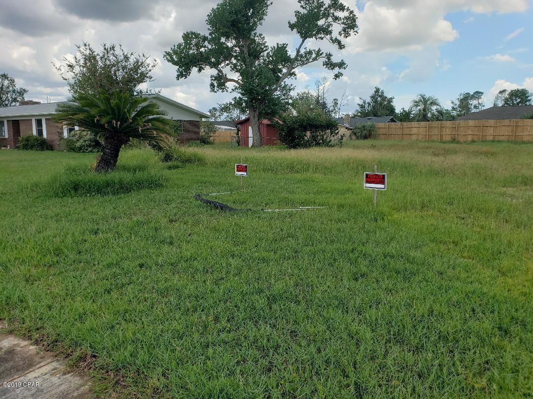 Belaire Estates Replat - Land