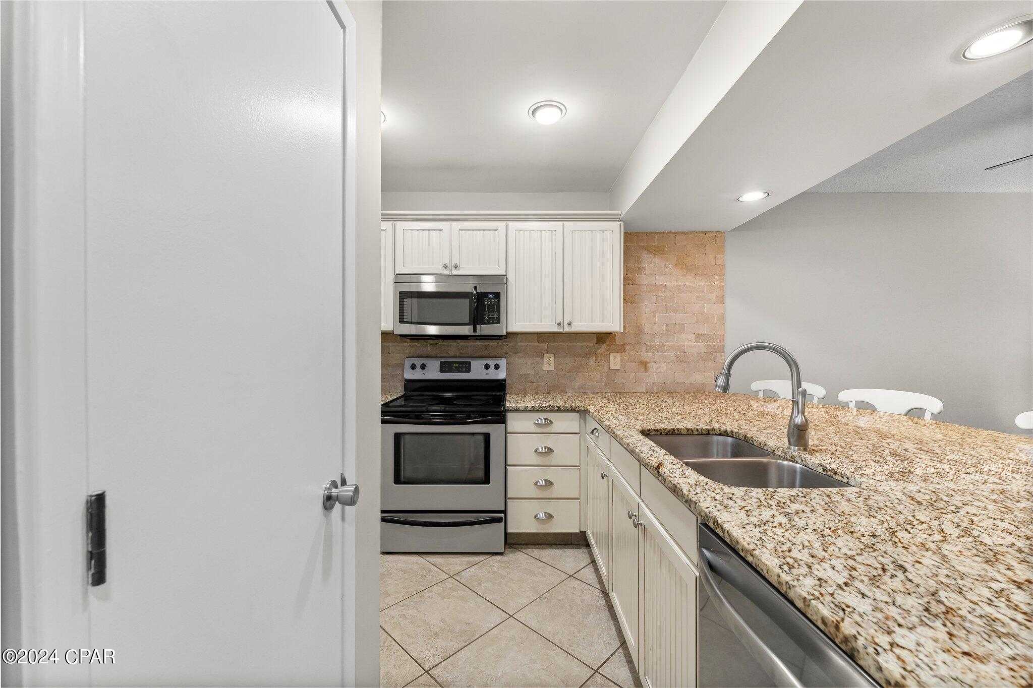 Edgewater Golf Villas II-B - Residential