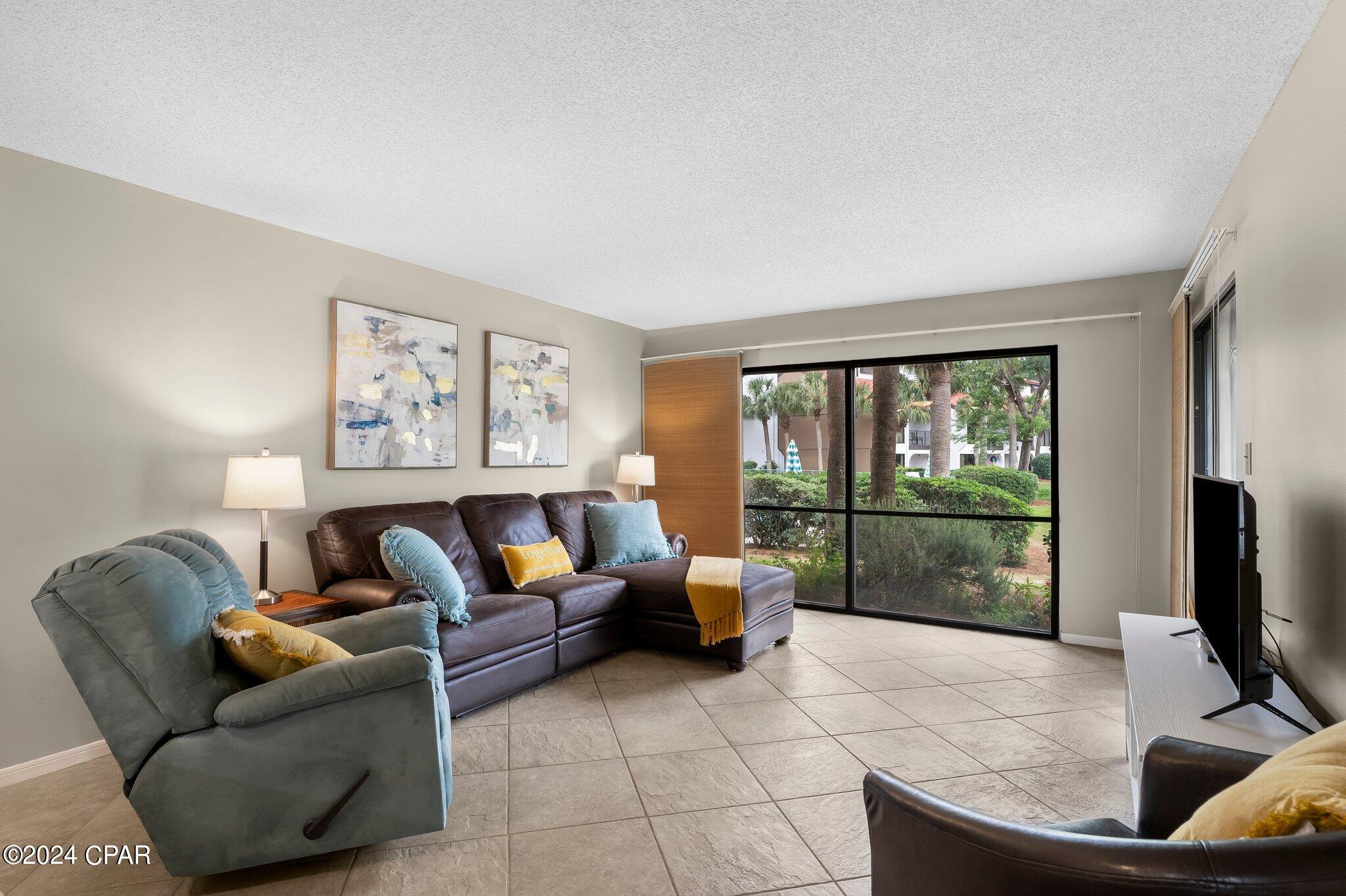 Edgewater Golf Villas II-B - Residential