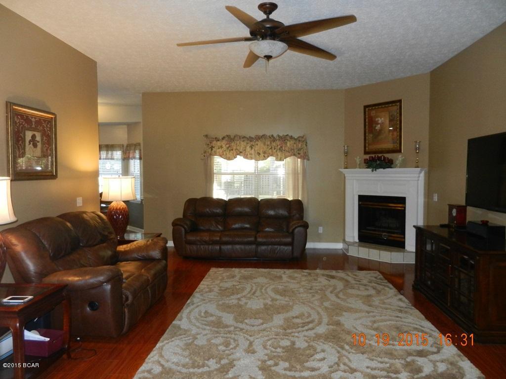 Country Club Harbour Estates - Residential