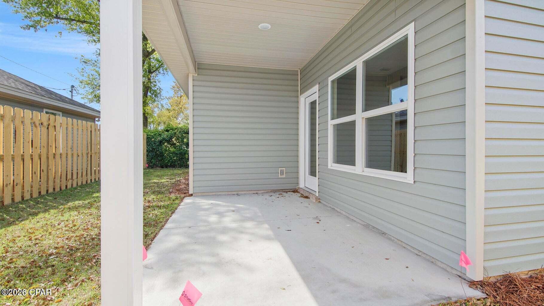 [No Recorded Subdiv] - Residential Lease