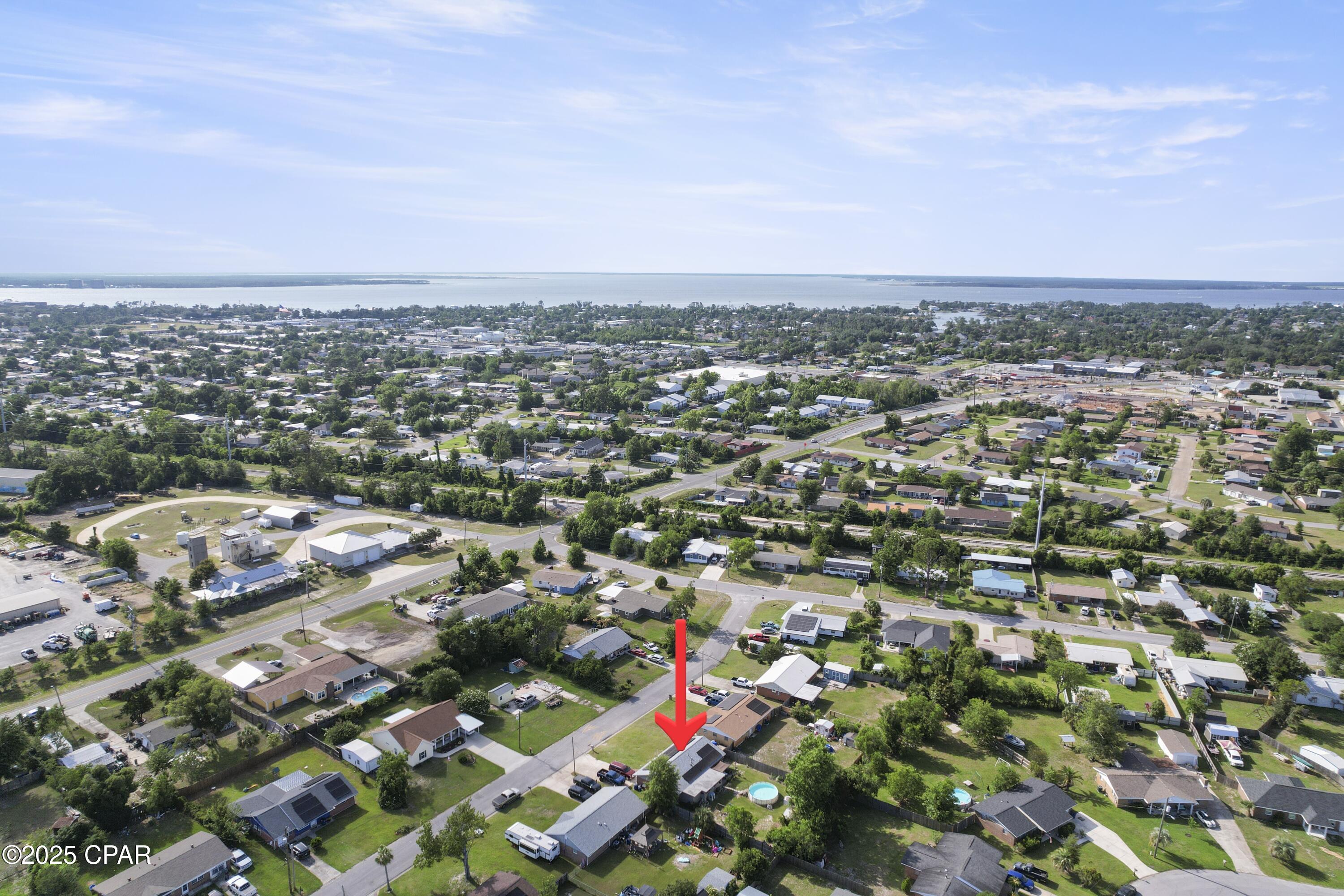Hentz 1st Add Unit B - Residential