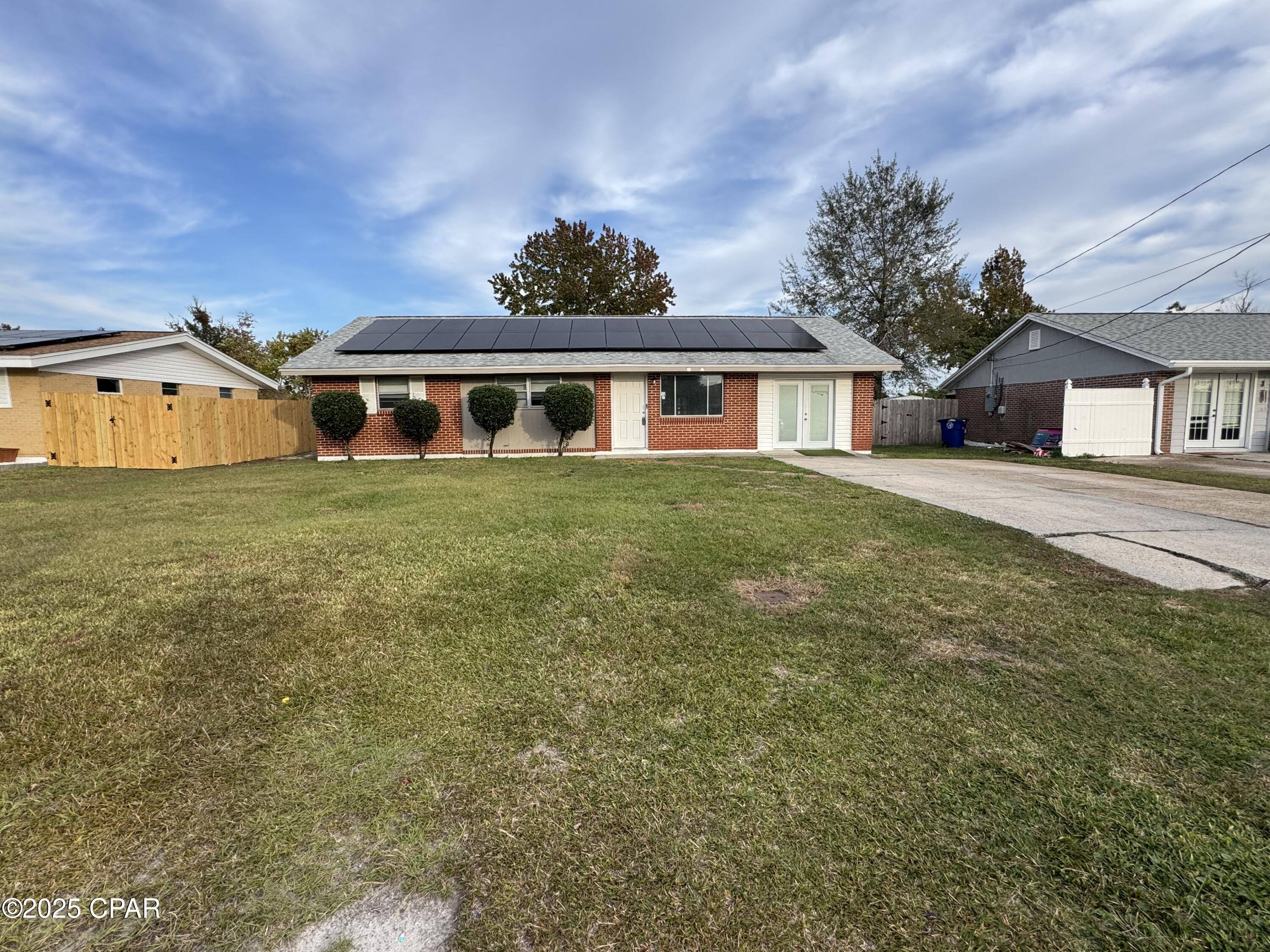 HUGE PRICE DROP!!!!!
**Investor Special!!!! NEEDS FLOORS, paint and a creative person!!** Eligible for a FHA203K Rehab Loan!!!!!
Right in the middle of town with all these perks! Fruit trees (olive, peach and apple tree), a shed and lots of space. **Solar panels for a cheap utility bill too! **WILL BE PAID OFF AT CLOSING!! (With full price offer)** House will need some updates but some are in the works. The kitchen is updated! New cabinets, countertops and floors. There is a nice big bonus room you can use as a dining room and such a lovely back yard to enjoy family time while you grill. Schedule your showing today to see all this house has to offer! Minutes from the beach, restaurants, schools and shopping.