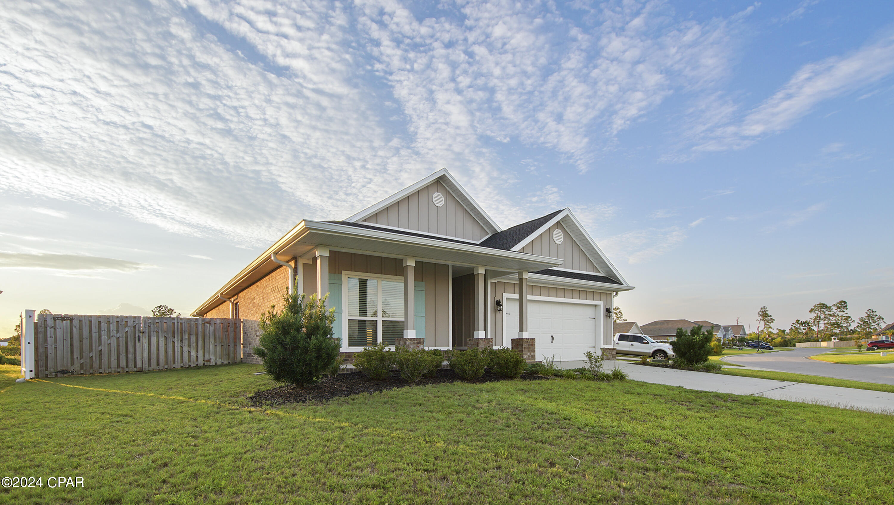 Fanning Bayou - Residential Lease