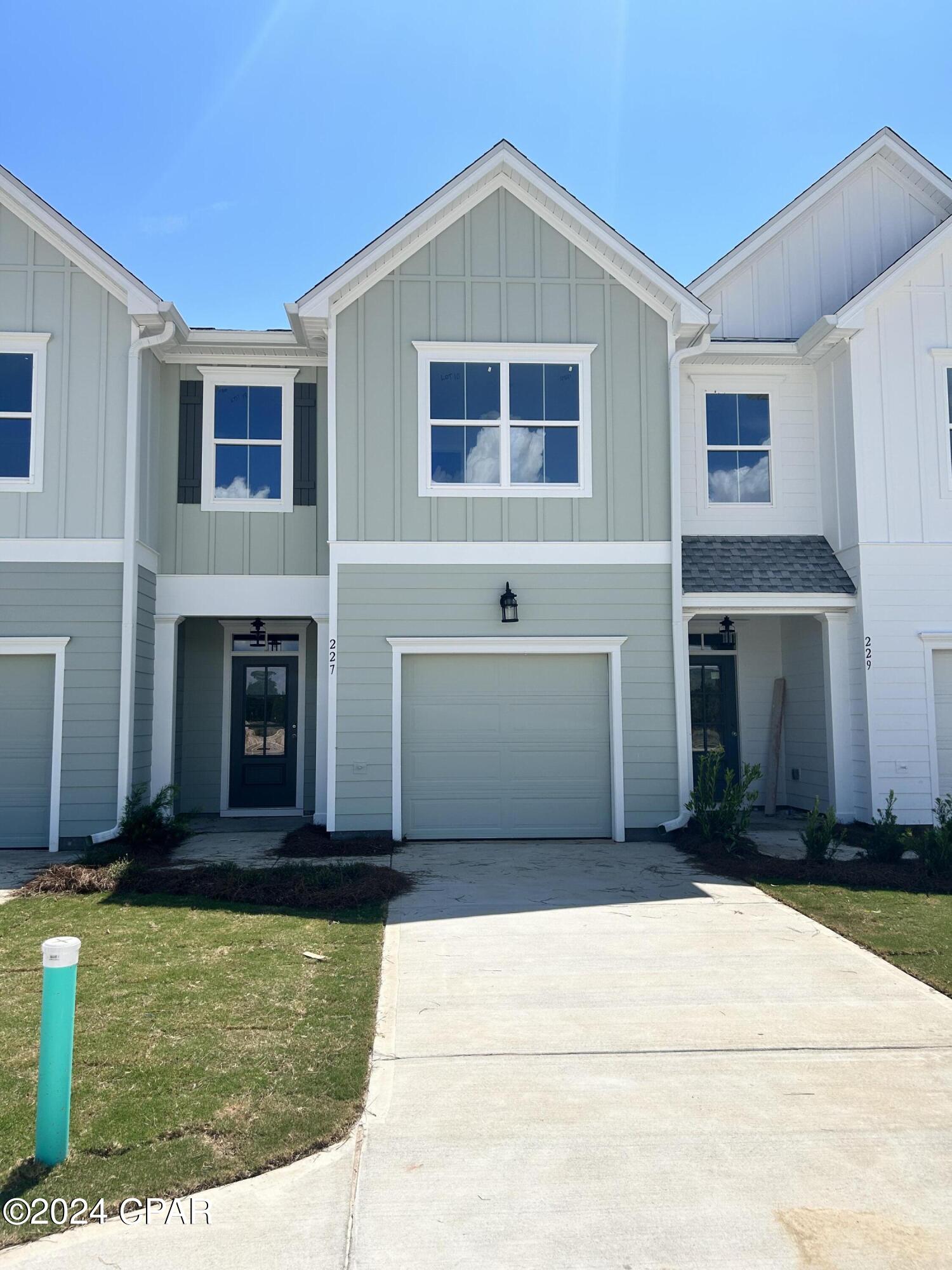 Colonial Landing - Residential