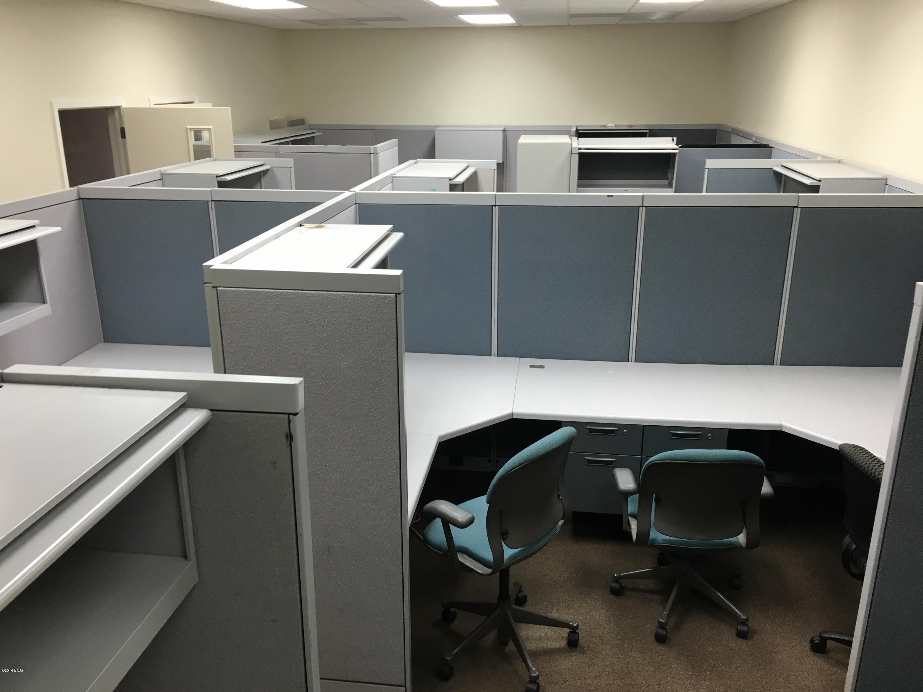 [No Recorded Subdiv] - Commercial Lease