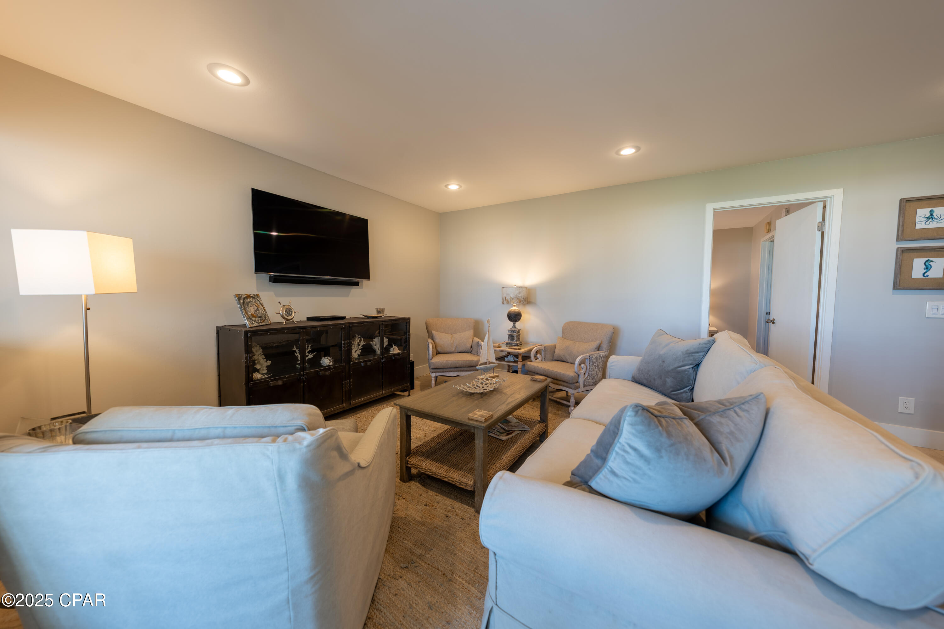 Bay Point Harbour Villas - Residential