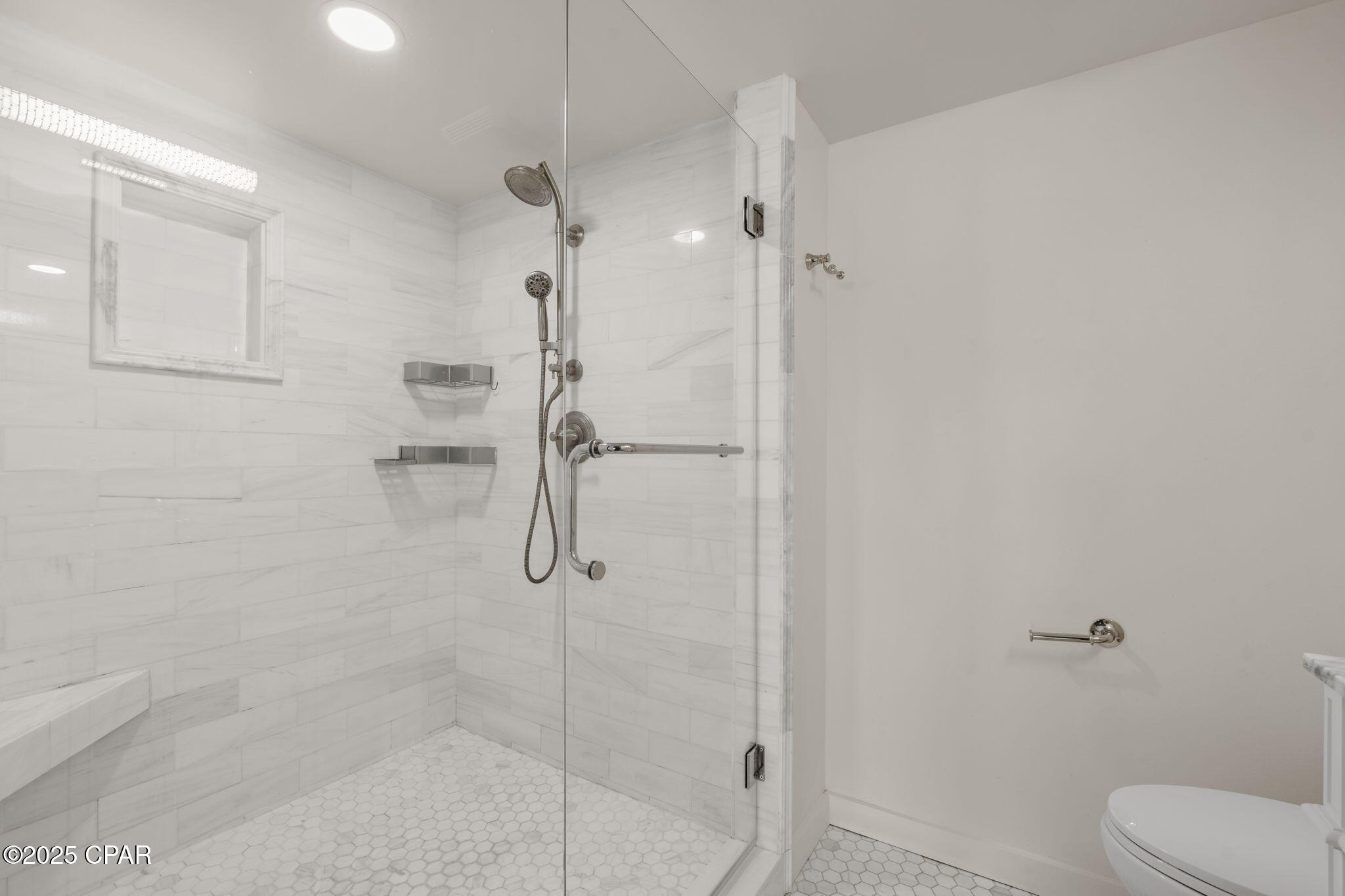 Cove Condominium - Residential Lease