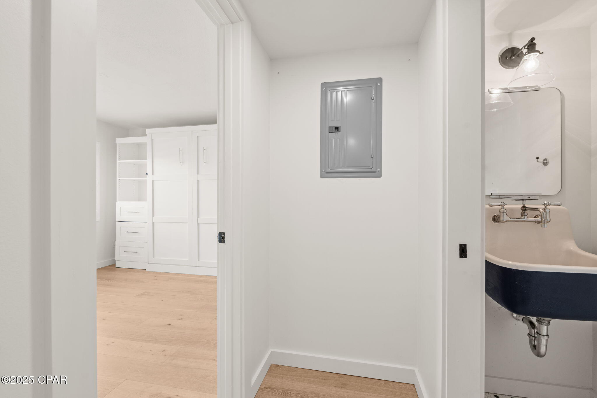 Cove Condominium - Residential Lease