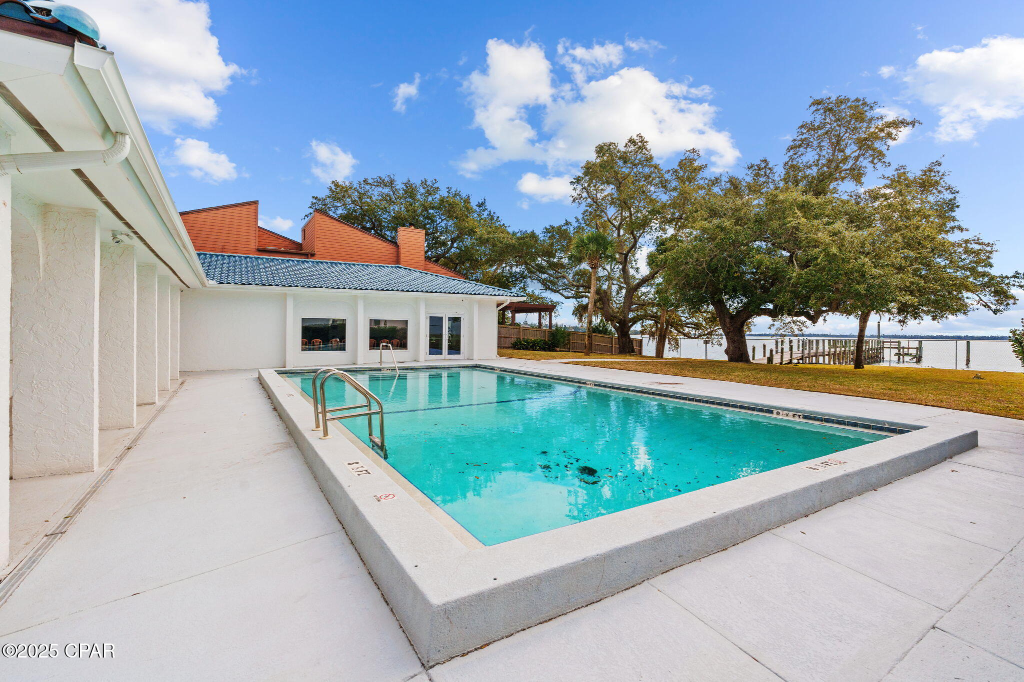 Cove Condominium - Residential Lease