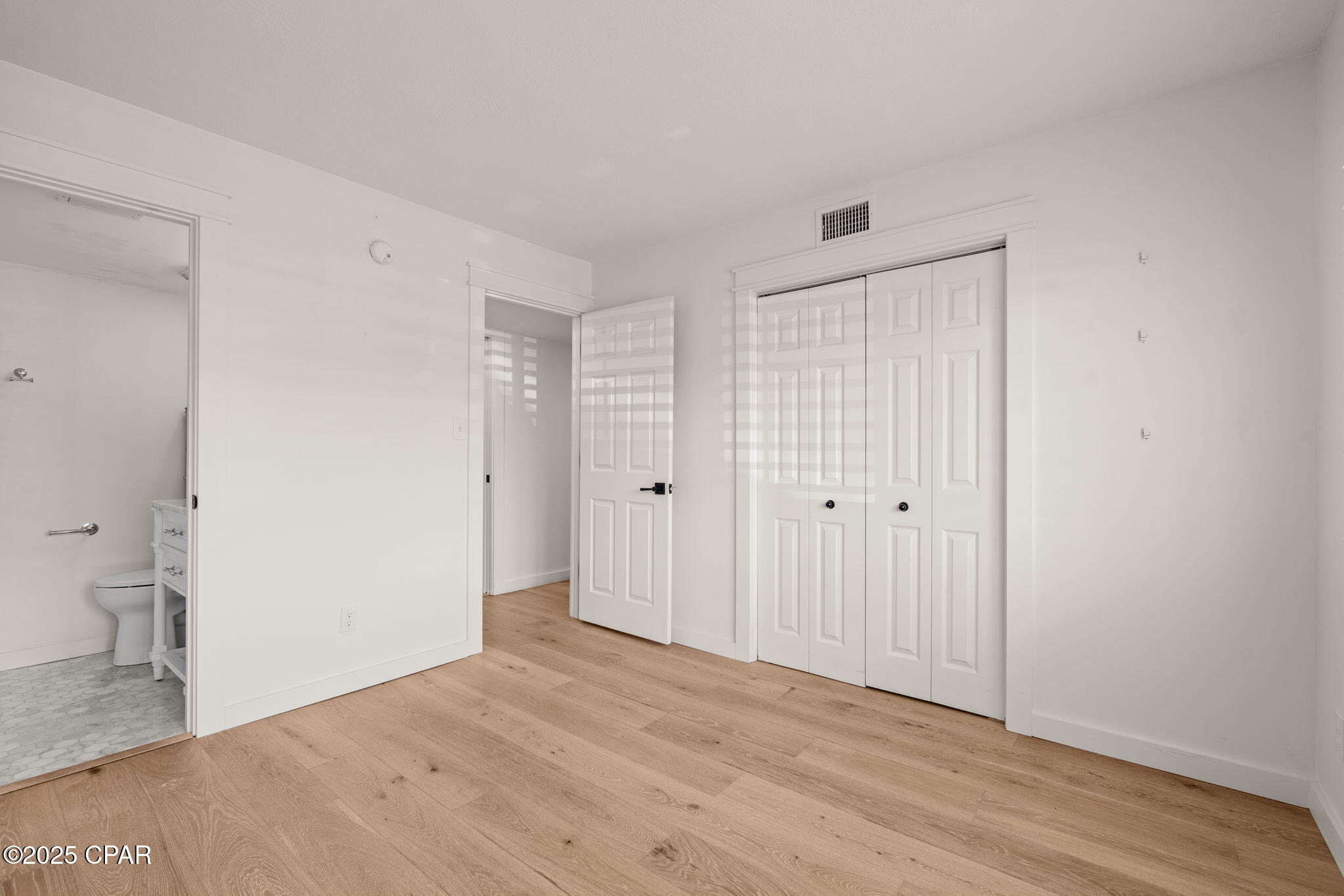 Cove Condominium - Residential Lease