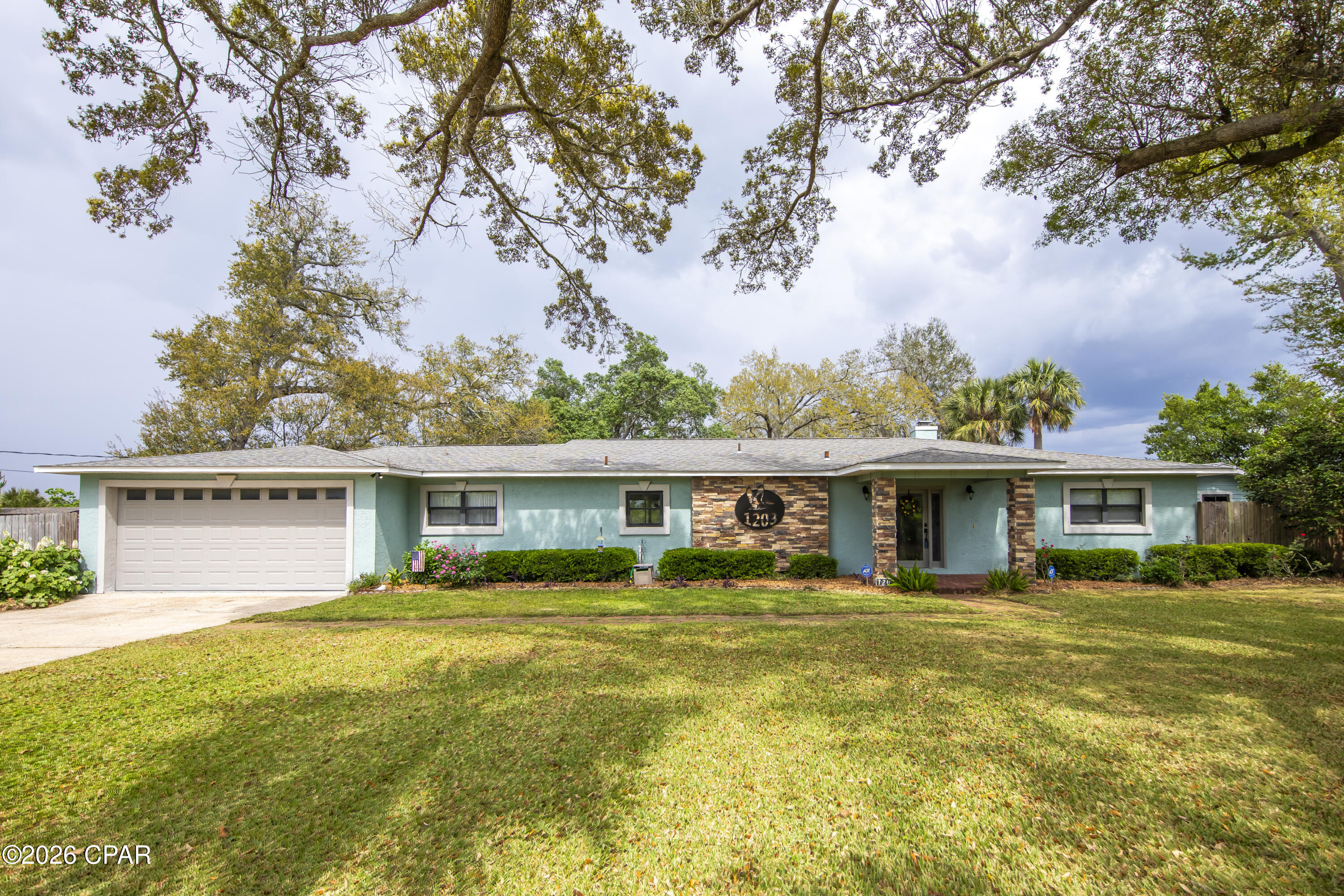 College Point 2nd Add - Residential