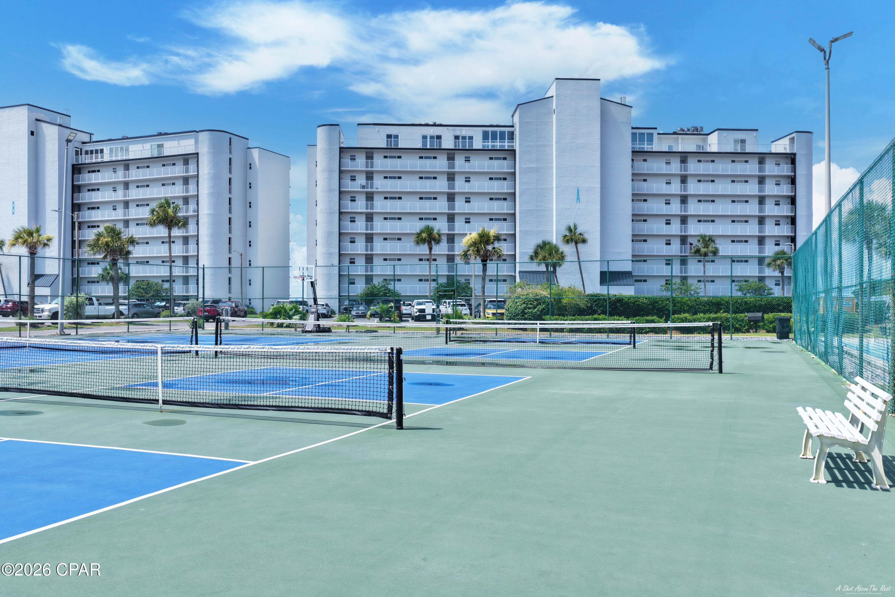 Moonspinner Apartments - Residential