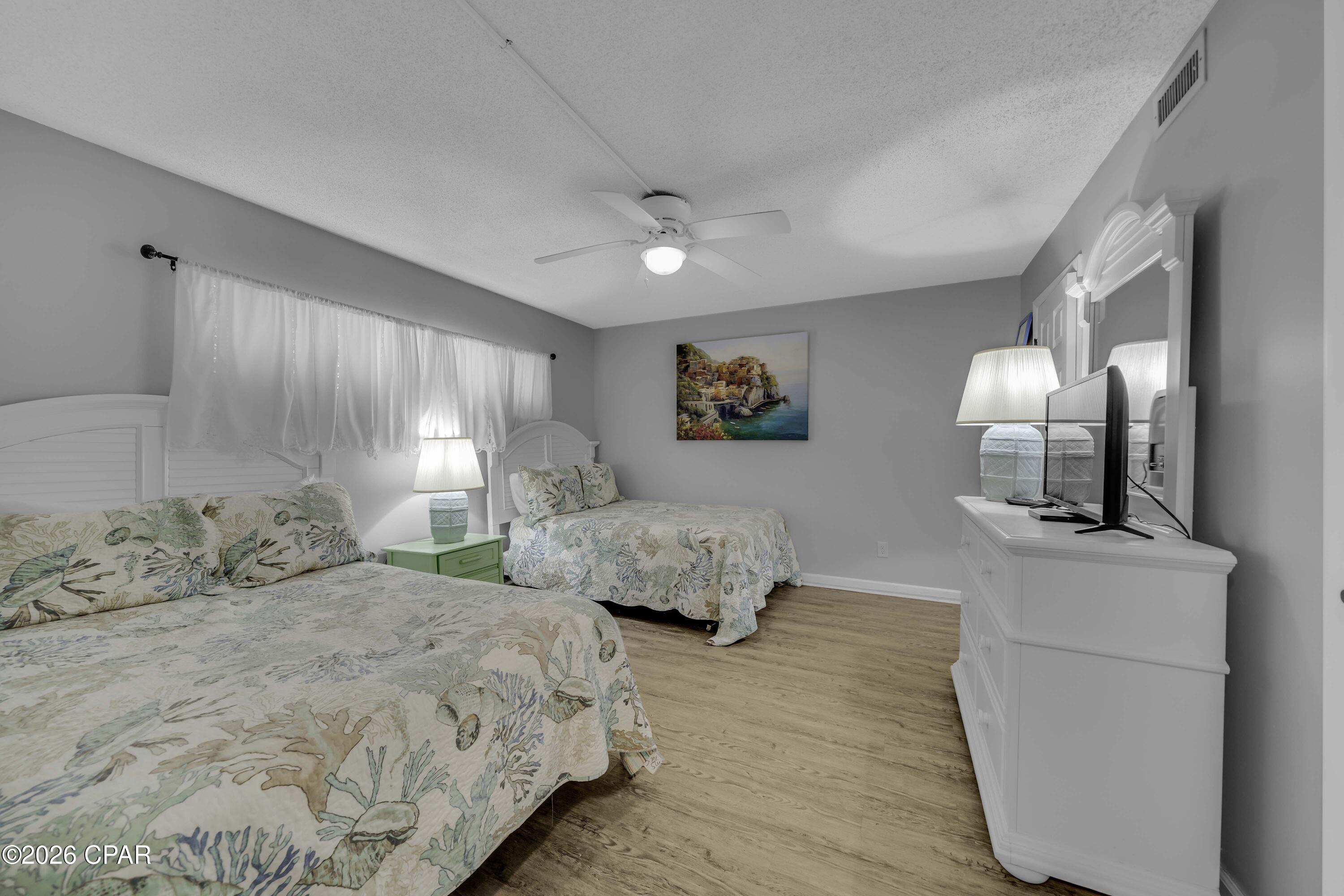 Moonspinner Apartments - Residential