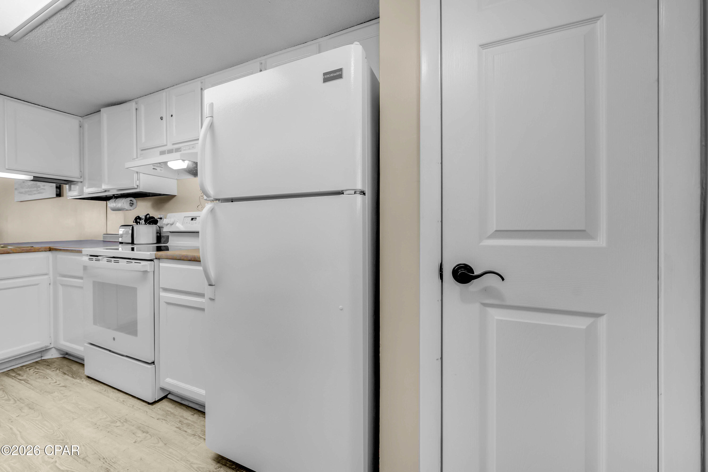Moonspinner Apartments - Residential