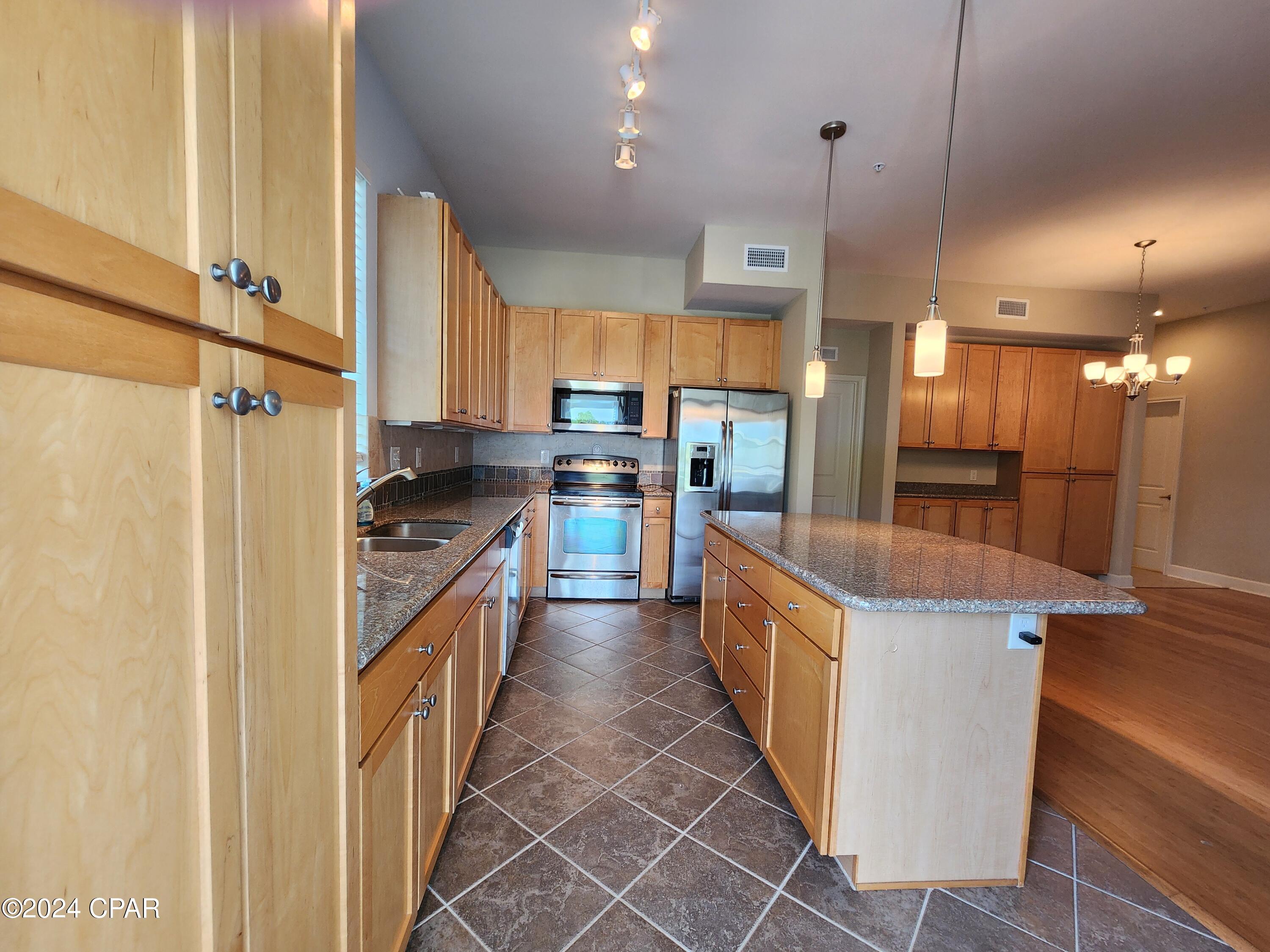 Island Reserve - Residential Lease