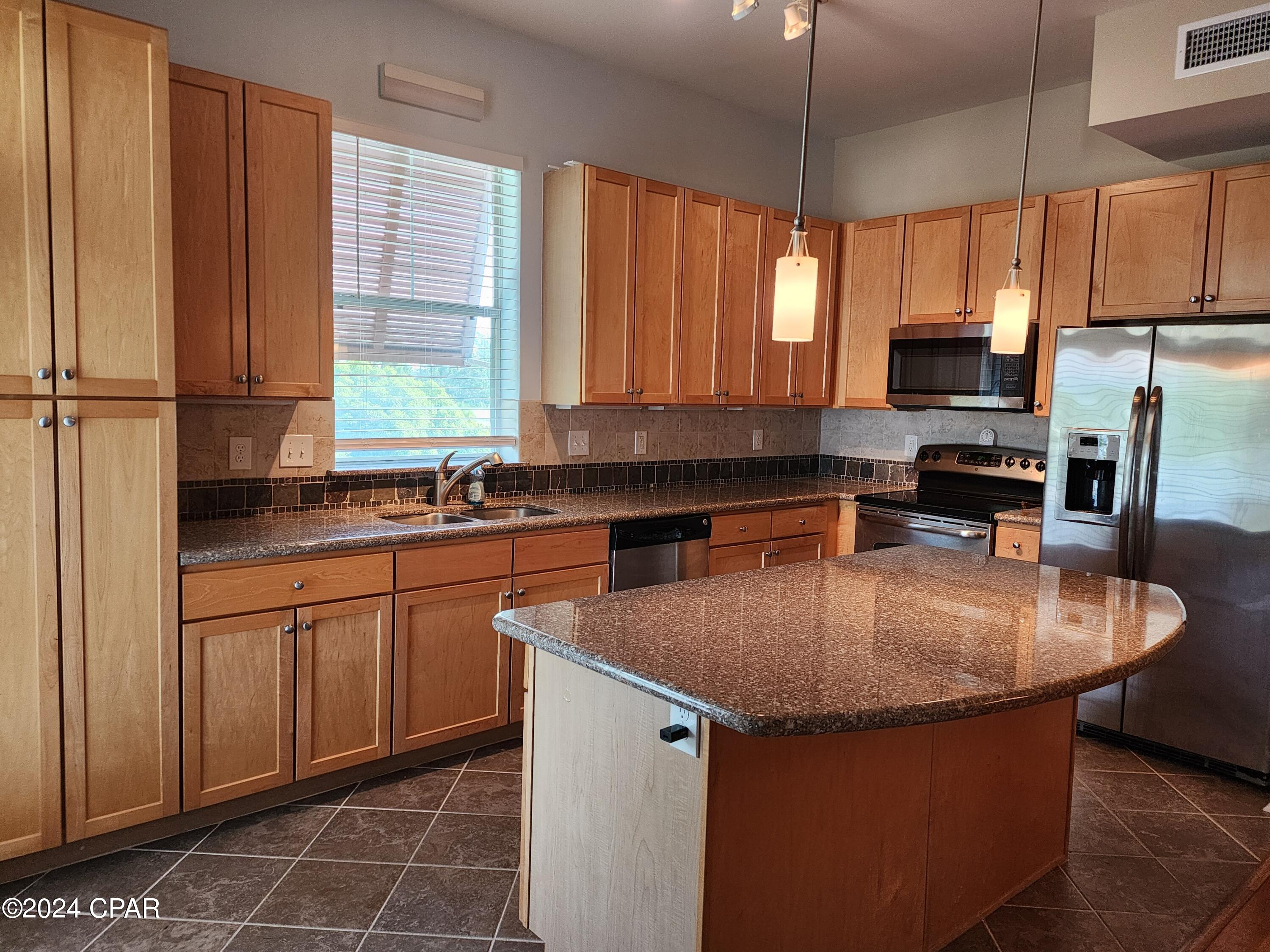 Island Reserve - Residential Lease