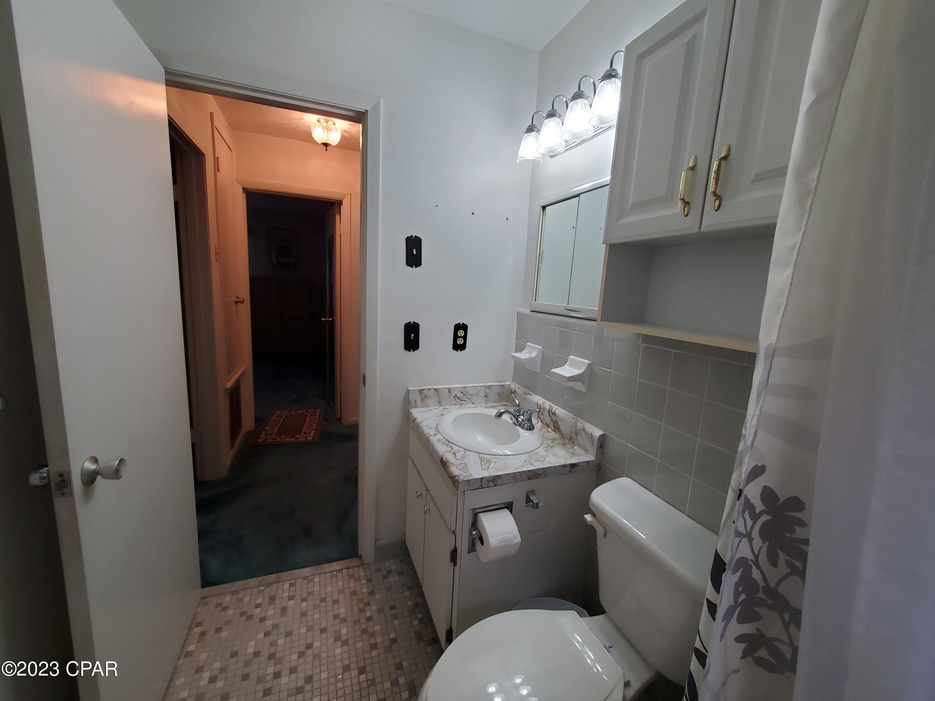 Sunny Hills Unit 4 - Residential