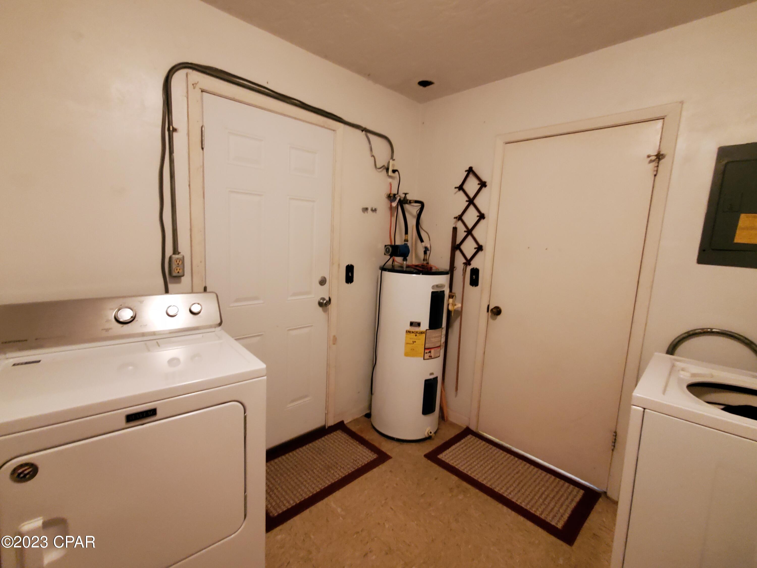 Sunny Hills Unit 4 - Residential