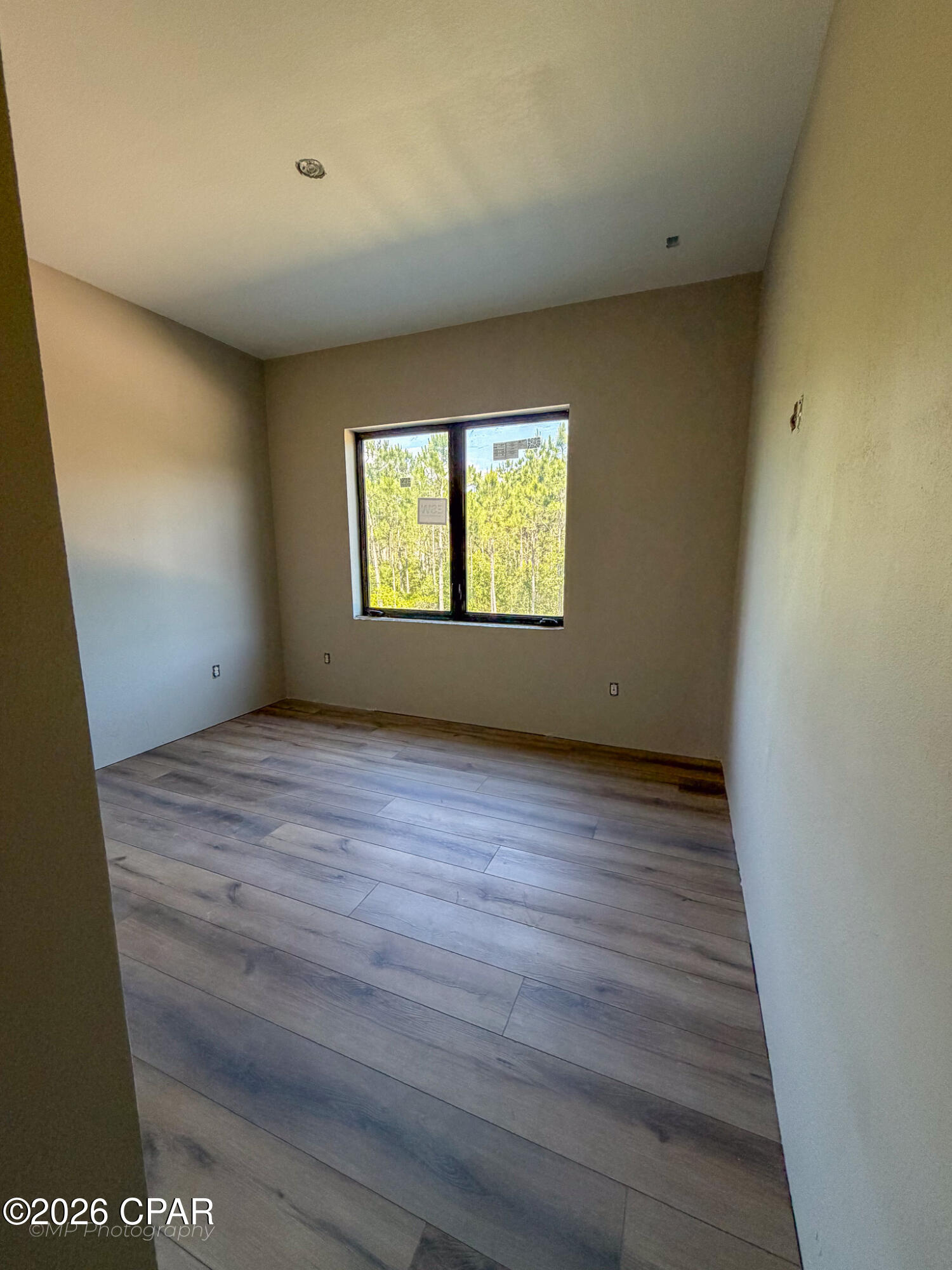 Shallow Reed - Residential