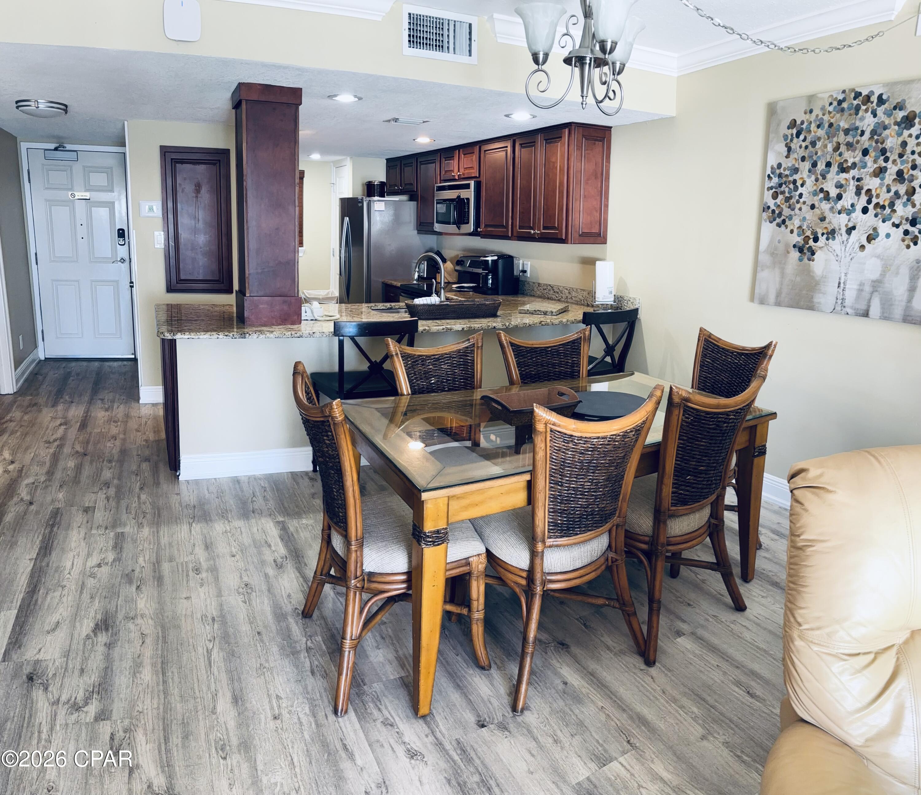 Moonspinner Apartments - Residential