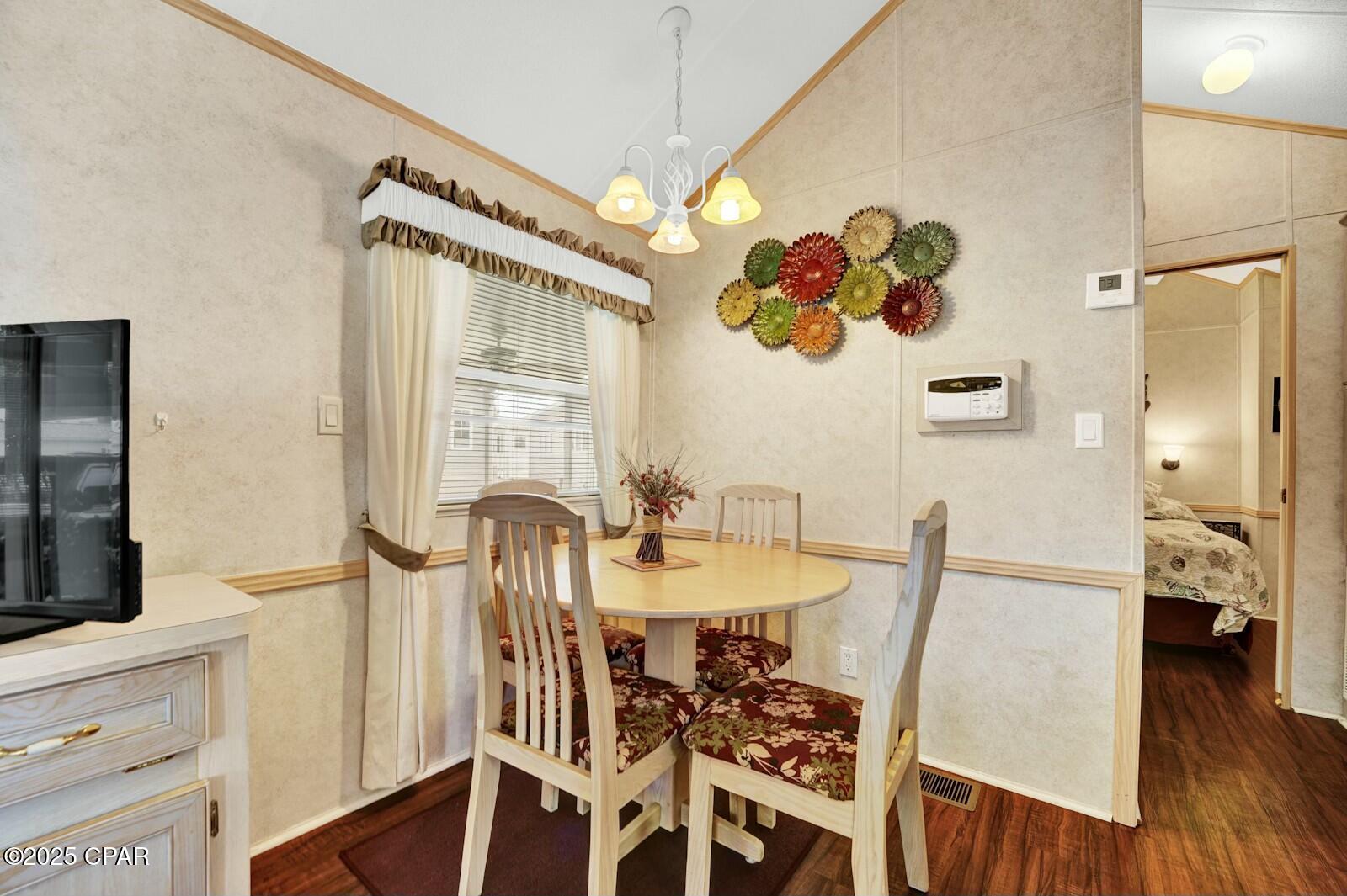 Emerald Pointe Resort - Residential