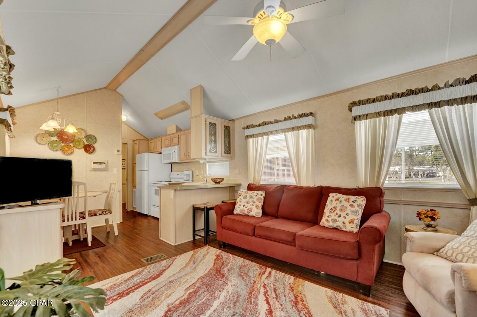Emerald Pointe Resort - Residential