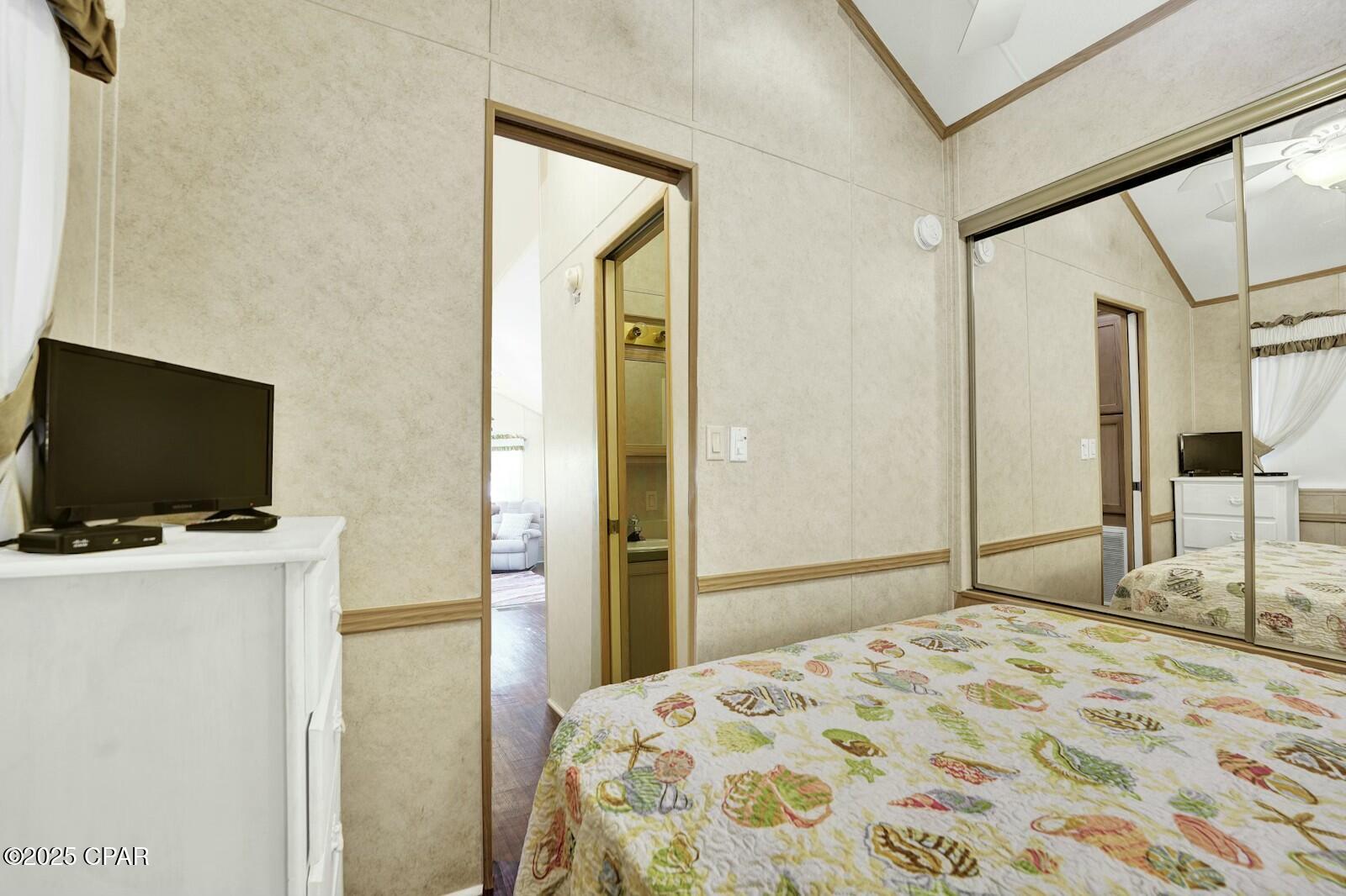 Emerald Pointe Resort - Residential