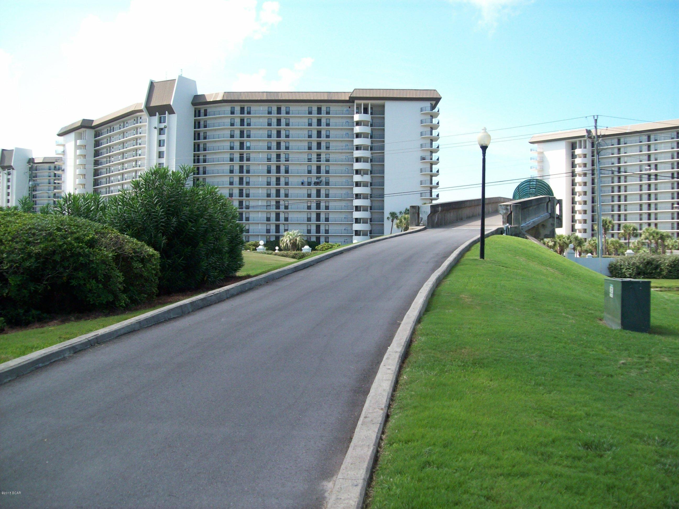 Edgewater Golf Villas II-B - Residential