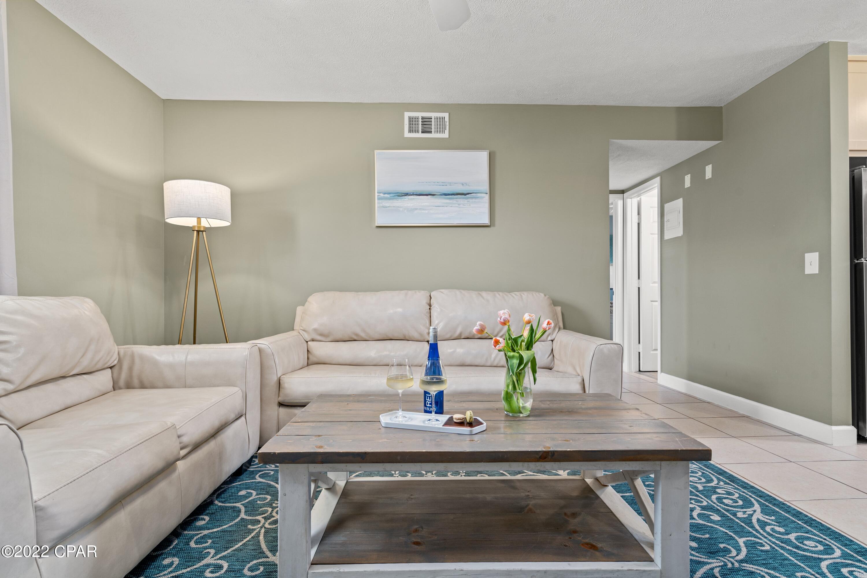 Embarcadero - Residential