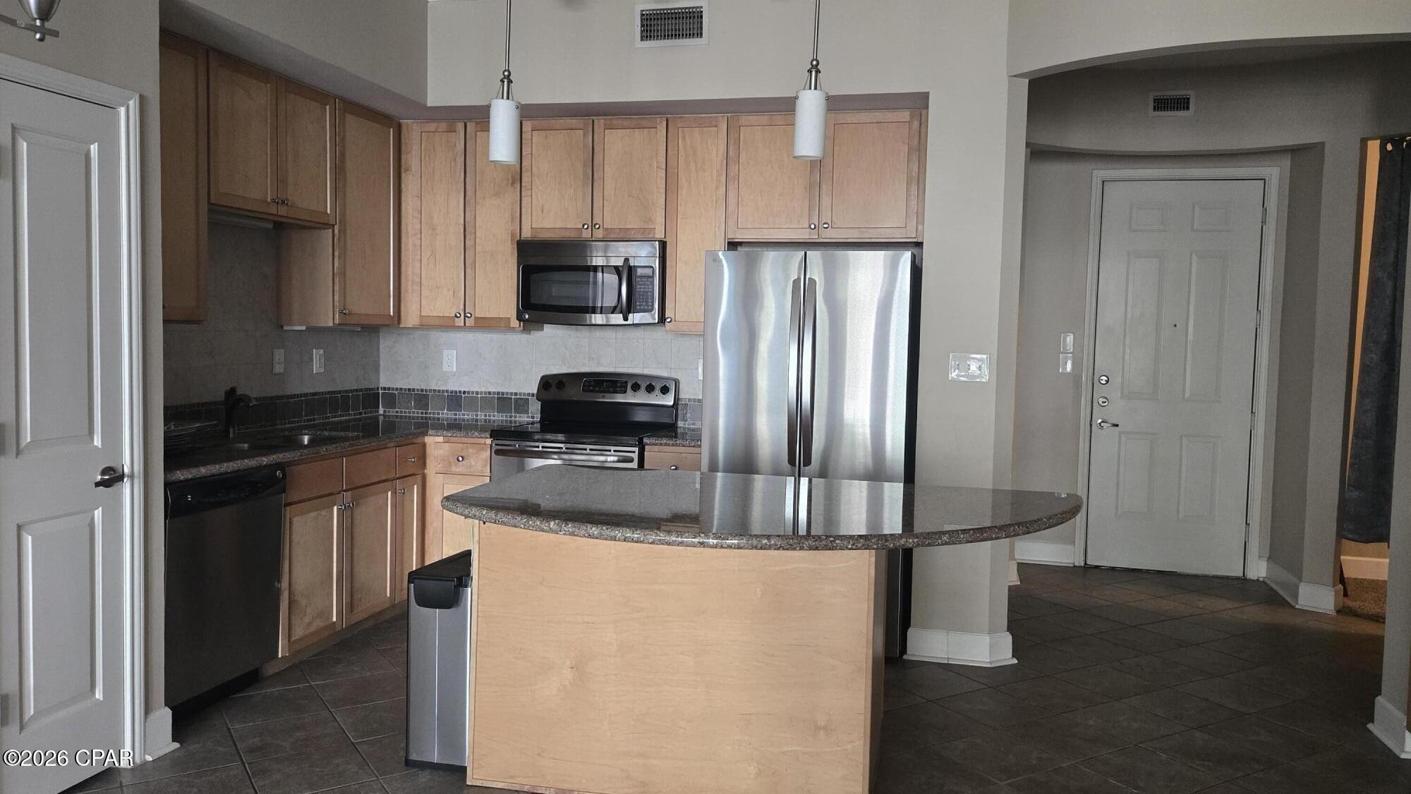 Island Reserve - Residential Lease