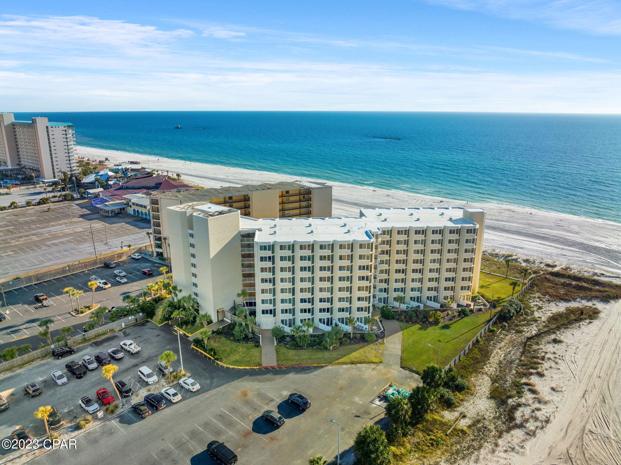 CURRENTLY UNDER CONTRACT, SELLER WILL CONSIDER BACKUP OFFERS. 

Newly renovated Studio Condo at Top of The Gulf Condominiums which has been used as the current owner's personal get-away for family and friends. Excellent short term or long term rental building situated on the thriving east end of Panama City Beach, FL. Please verify all measurements if important.